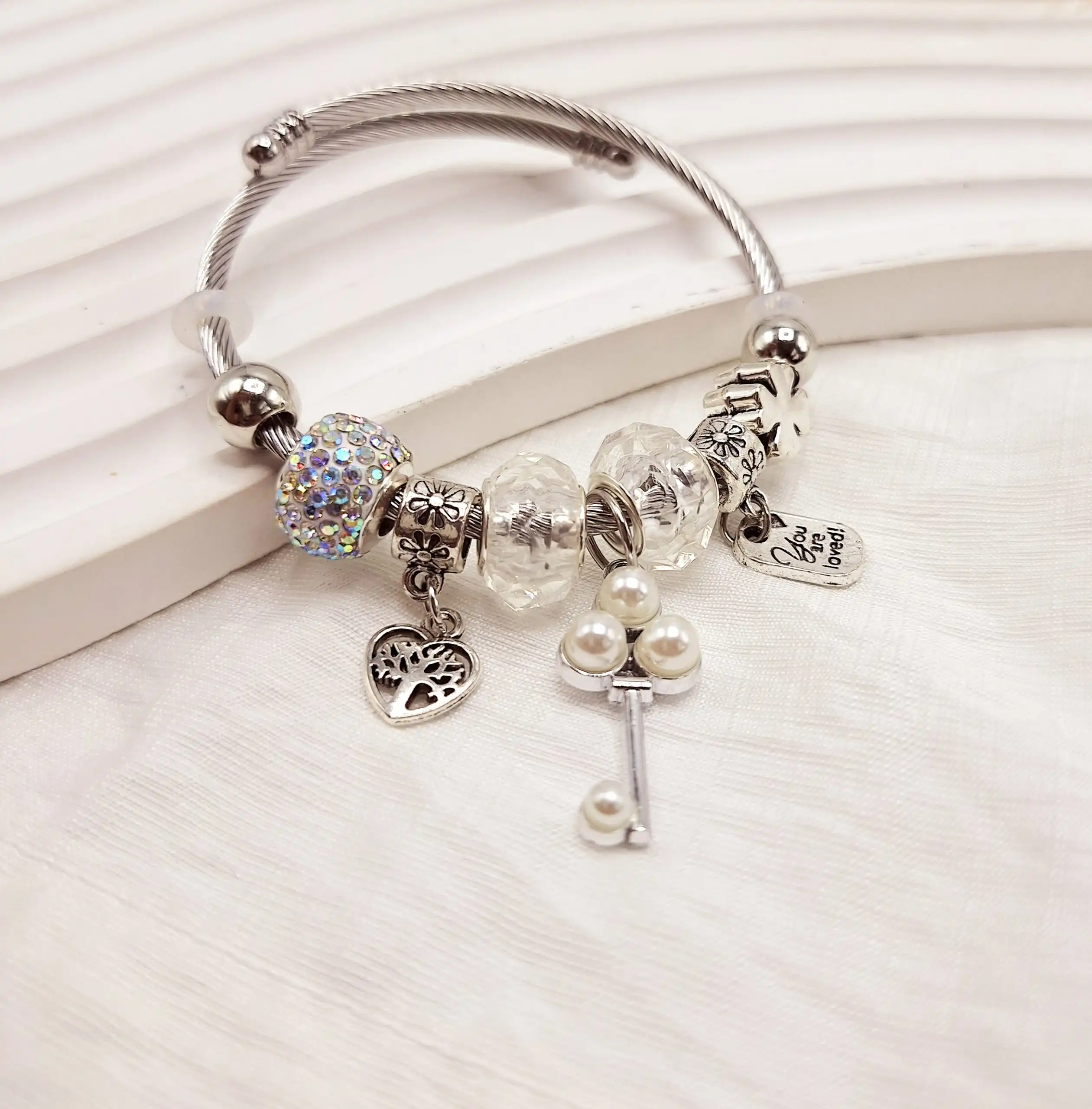 دستبند پرطرفدار بنگل پاندورا