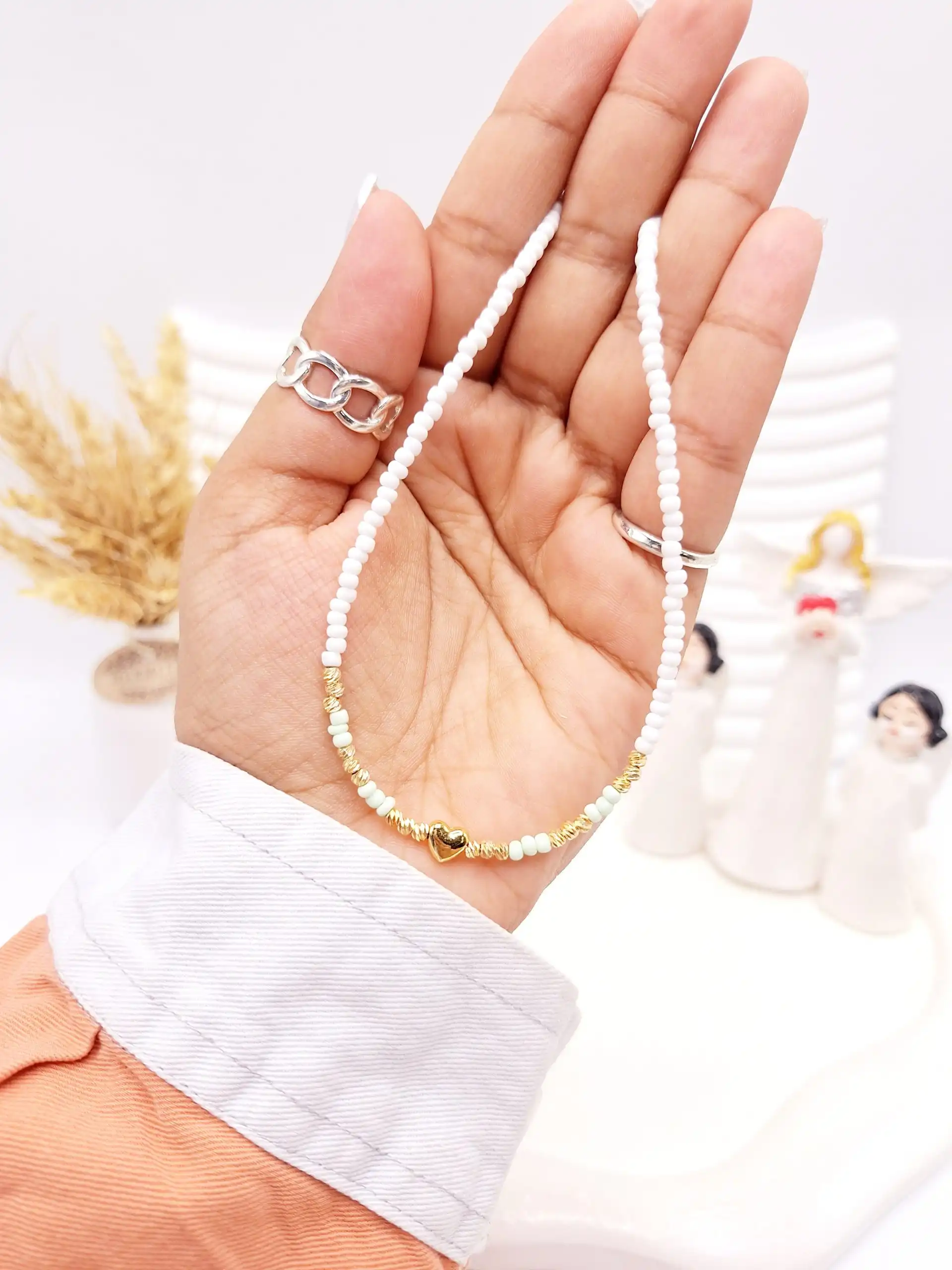 گردنبند تابستونی مراورید و قلب رنگ سبز