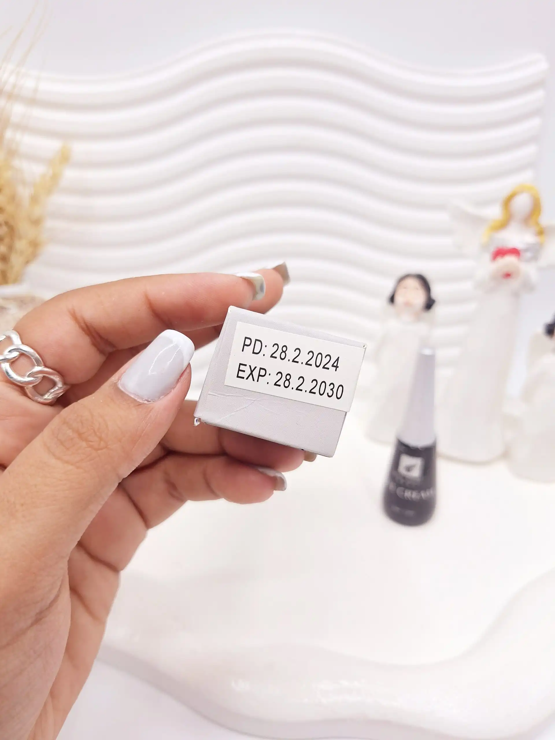 چسپ مژه کوزه ای Marie Beauty کد 2085