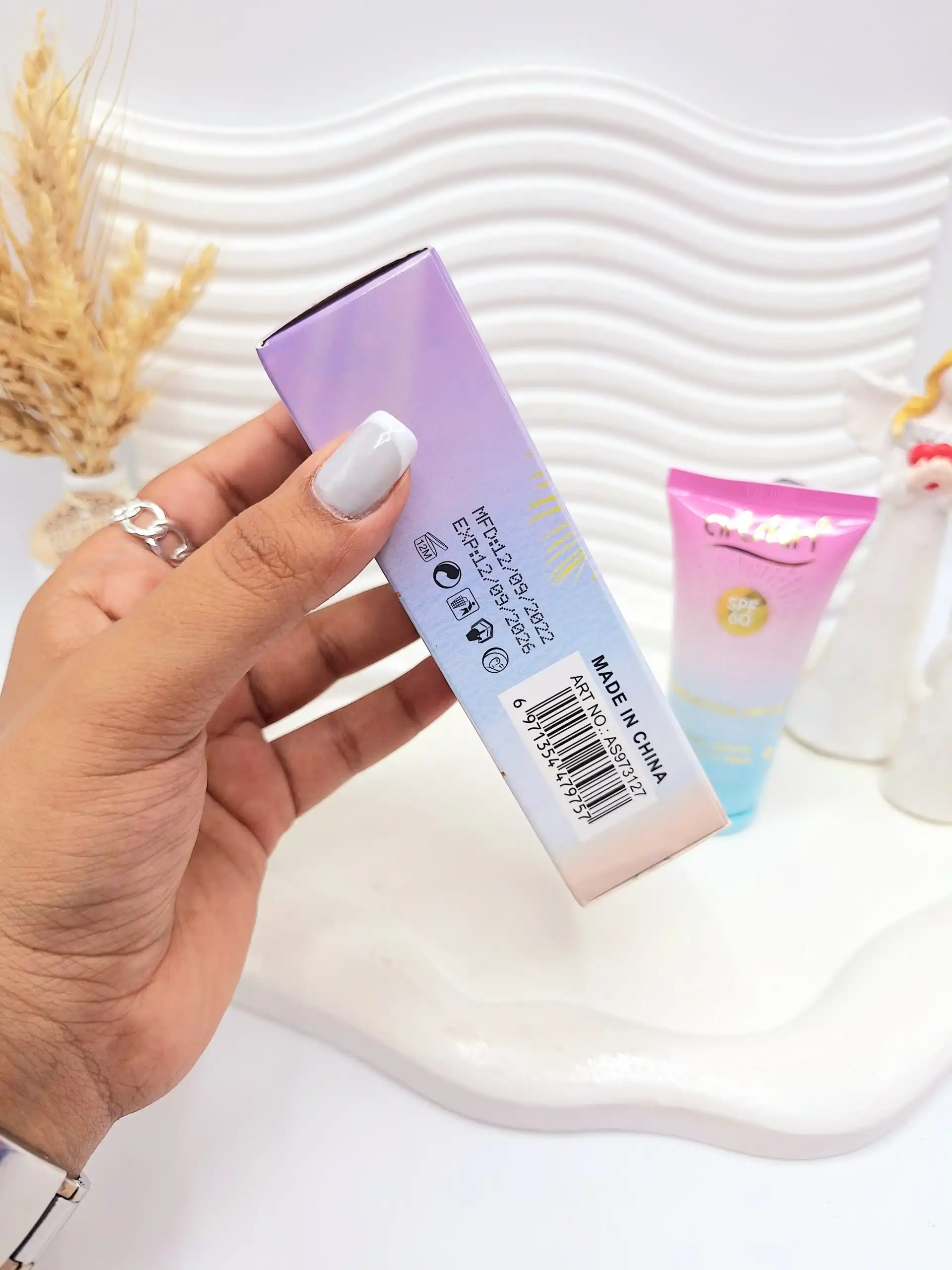 ضد آفتاب کرم پودری آرت اسکین کد 973127