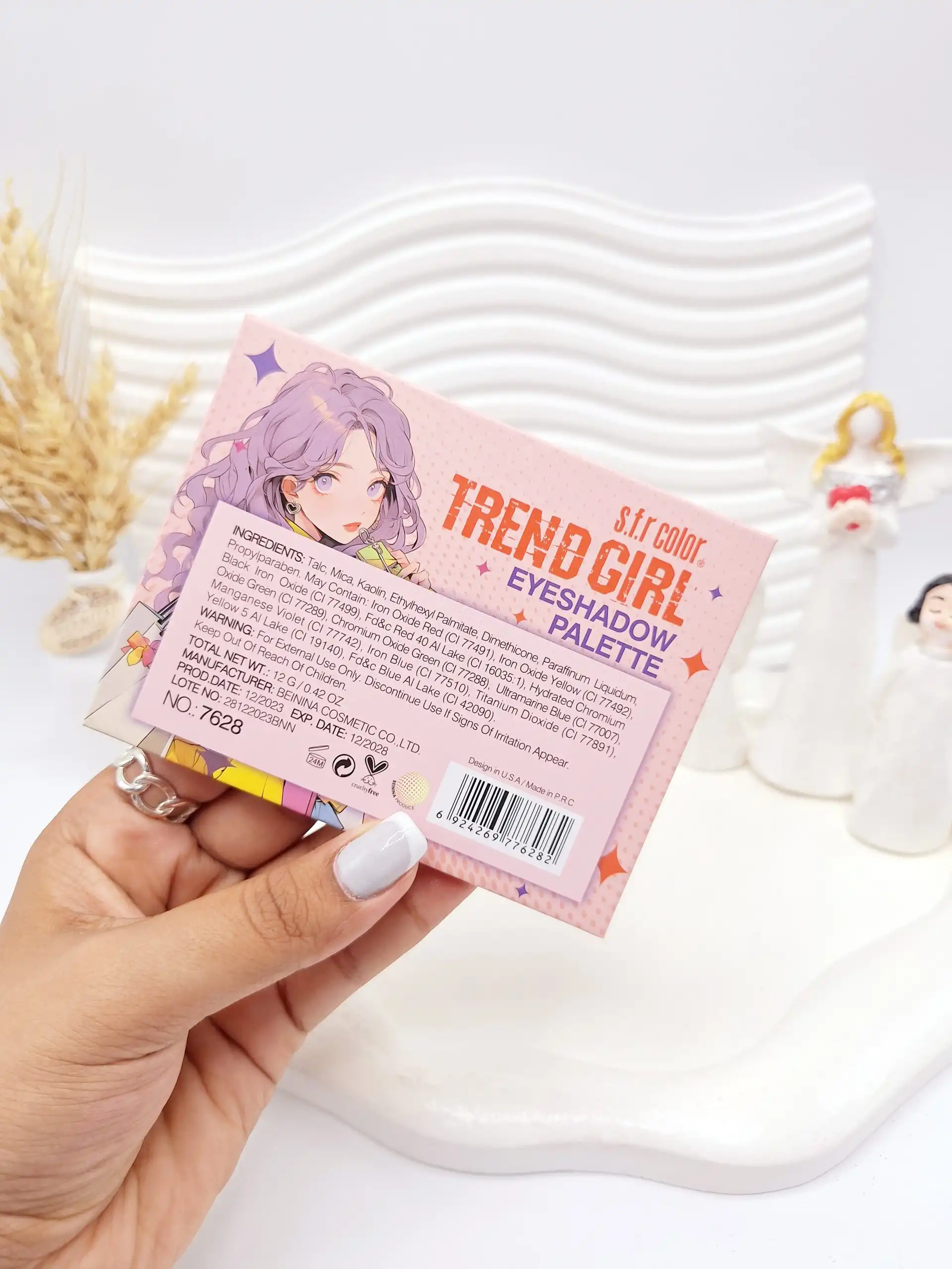 پالت سایه 12 رنگ تابستانه طرح دختر Sfr color کد 7629