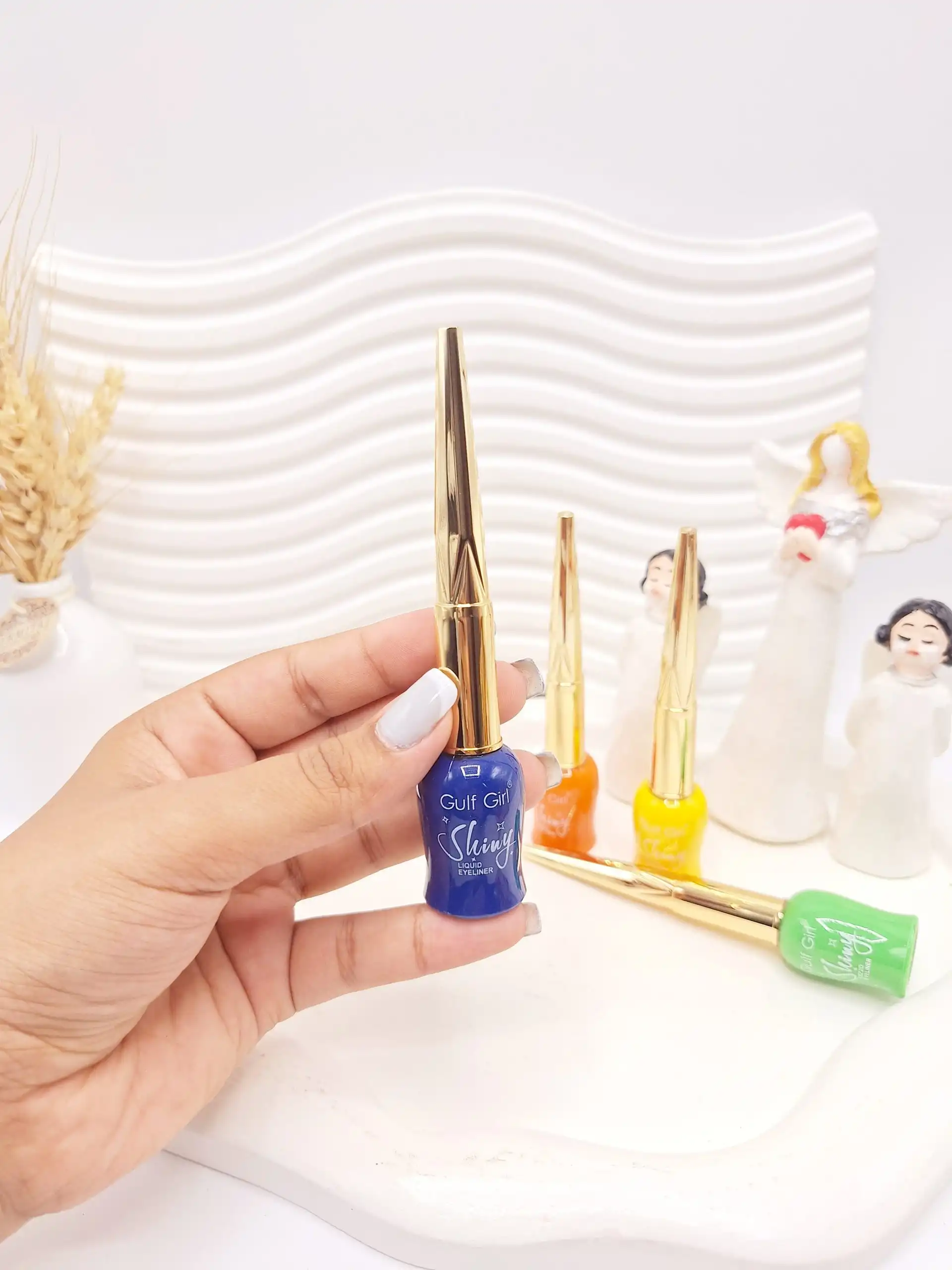 خط چشم رنگی پوکه استوانه ای Gulf Girl EG039