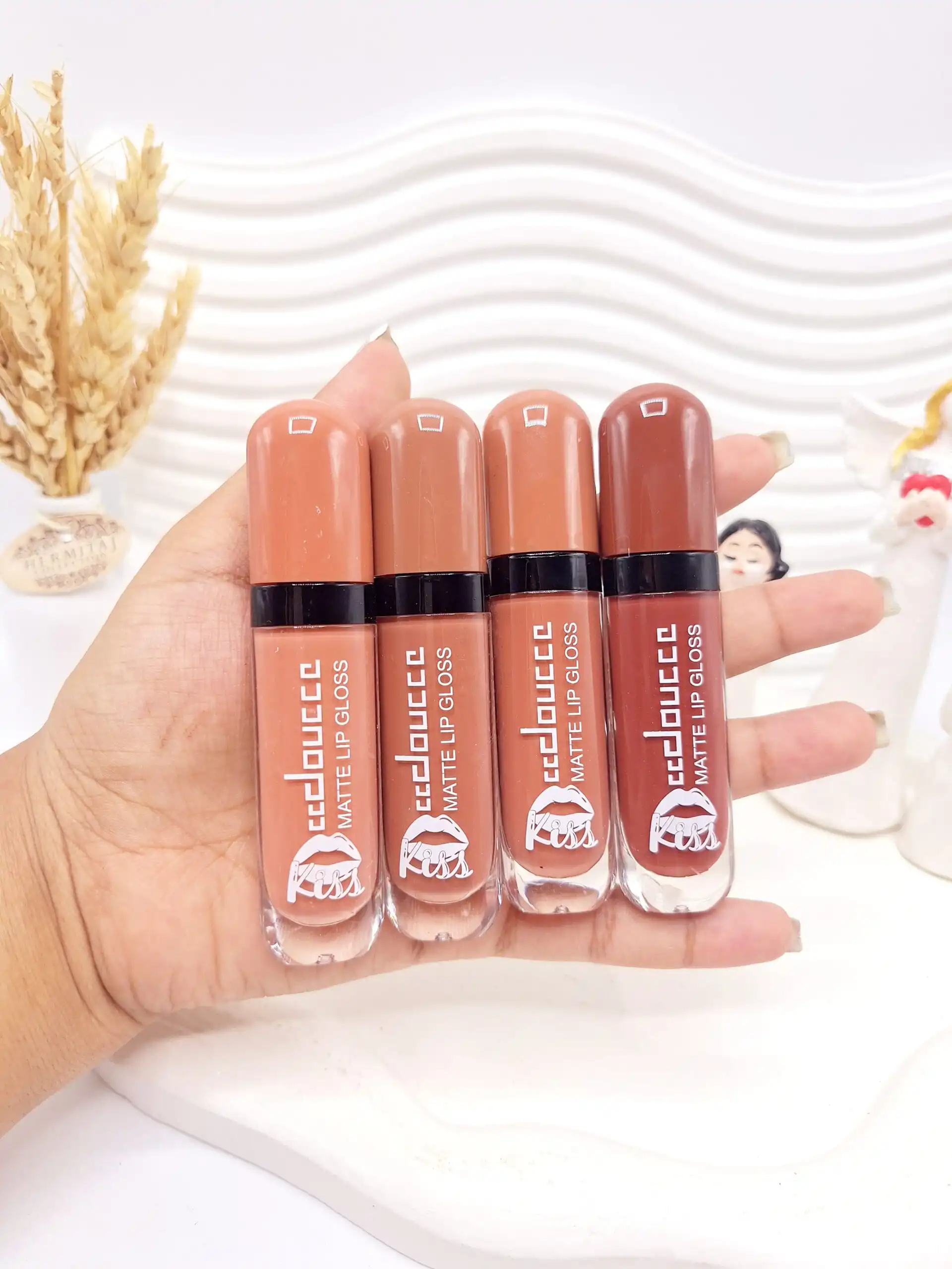 پک رژ مایع 8 تایی برند دوسه کد 7007