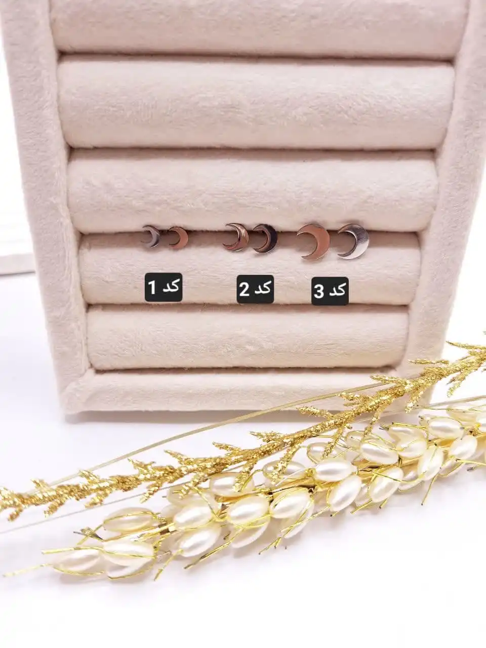 گوشواره میخی طرح ماه نقره ای استیل