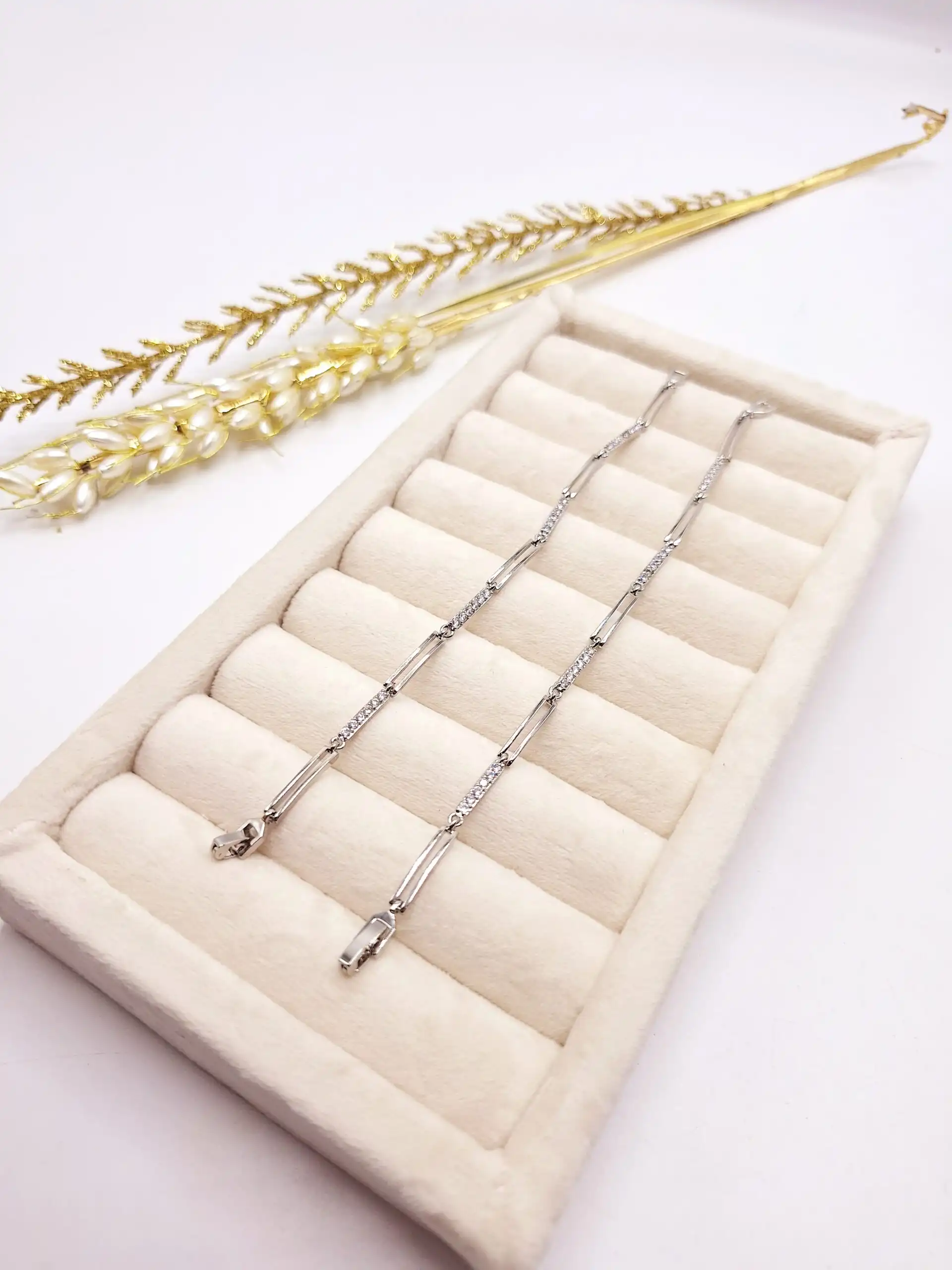 دستبند طنابی نقره ای نگین دار استیل