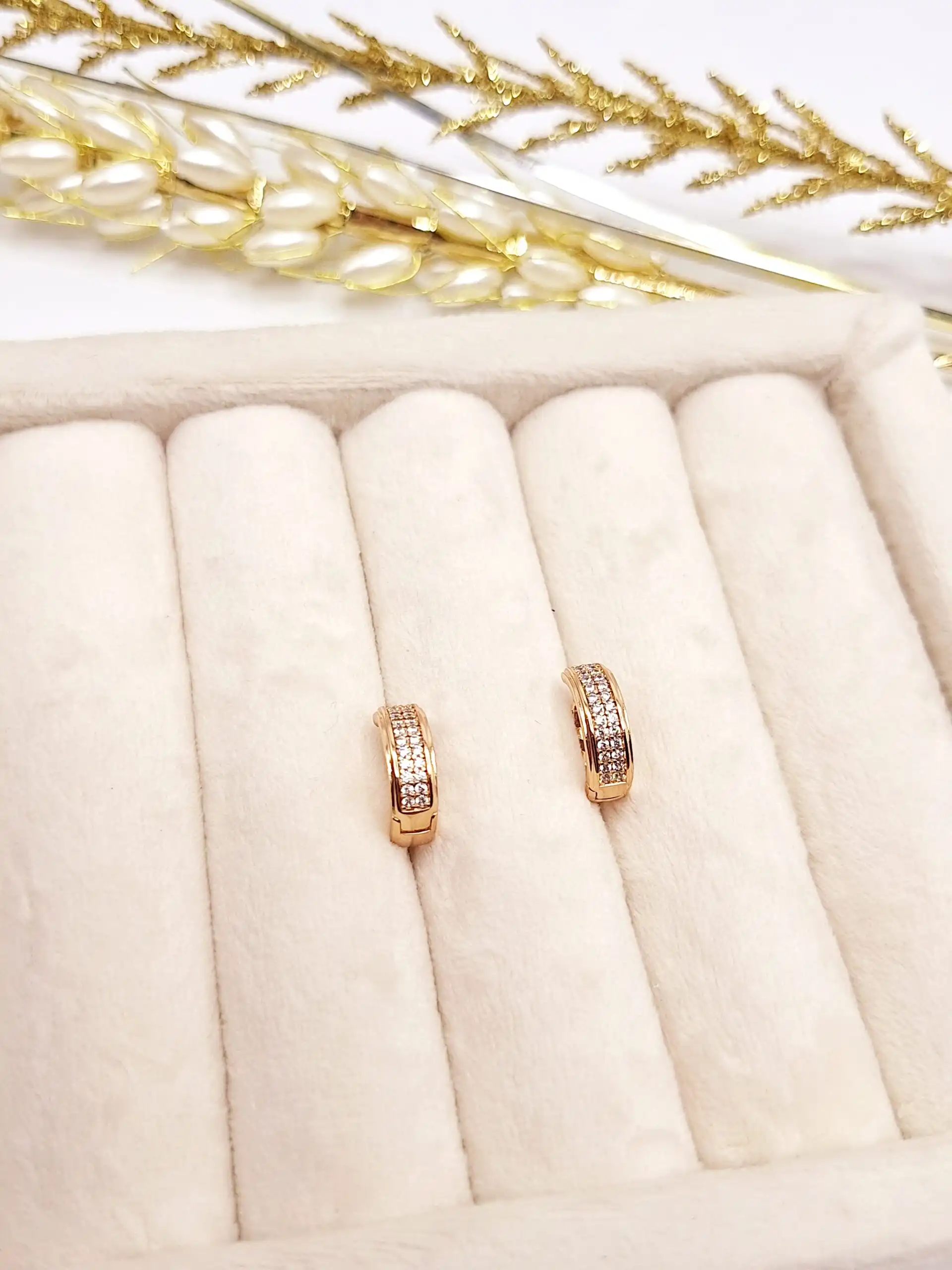 گوشواره طلایی طرح 2 لاین نگین برند ژوپینگ