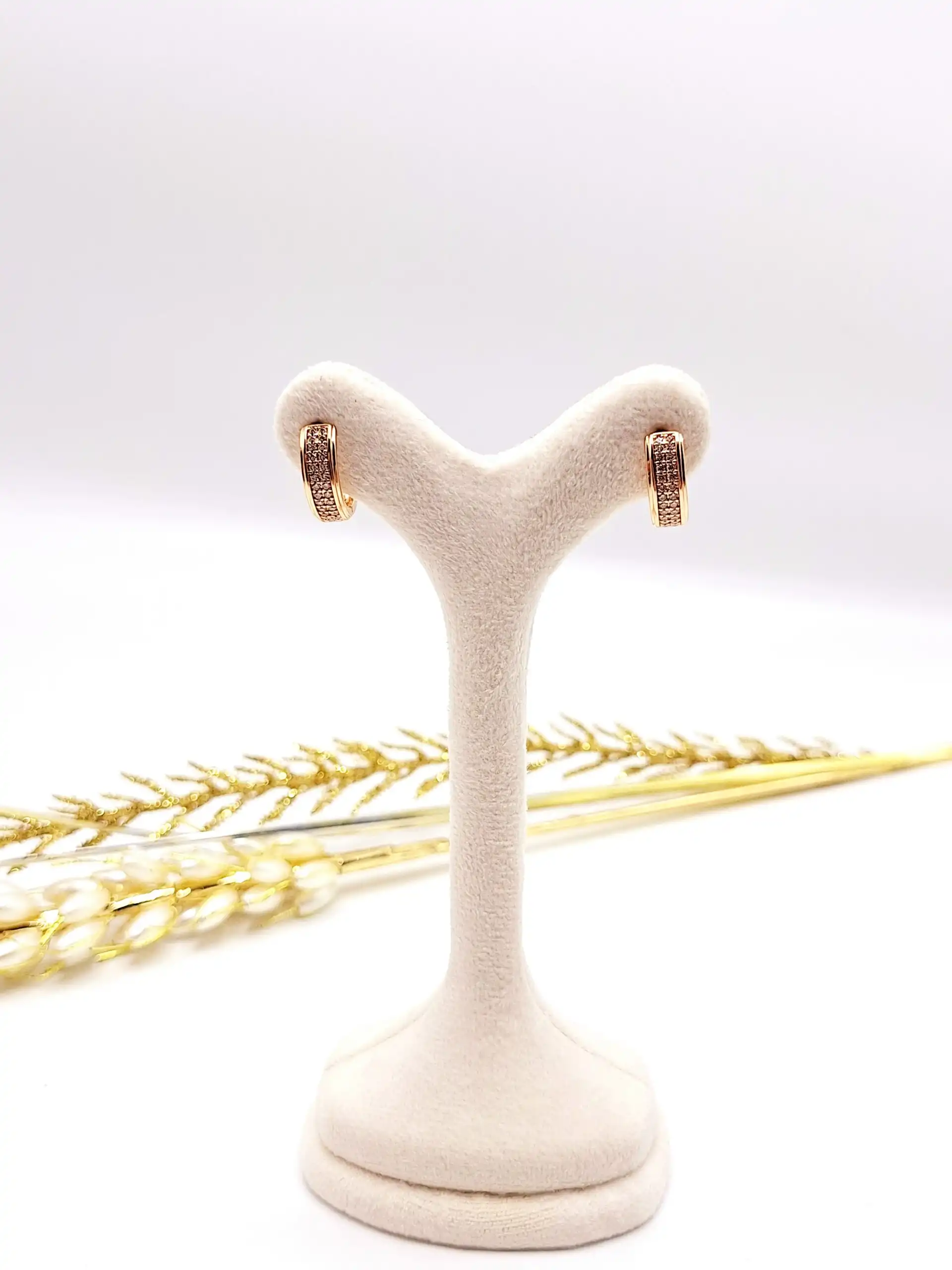 گوشواره طلایی طرح 2 لاین نگین برند ژوپینگ