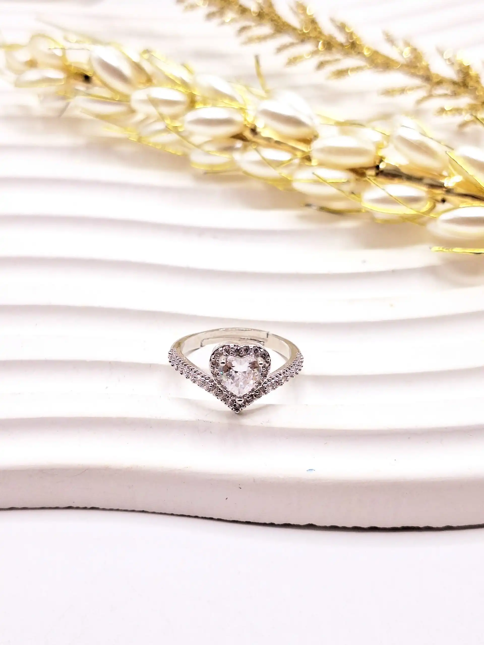 انگشتر تعهد حلقه نامزدی فول نگین قلبی فری سایز