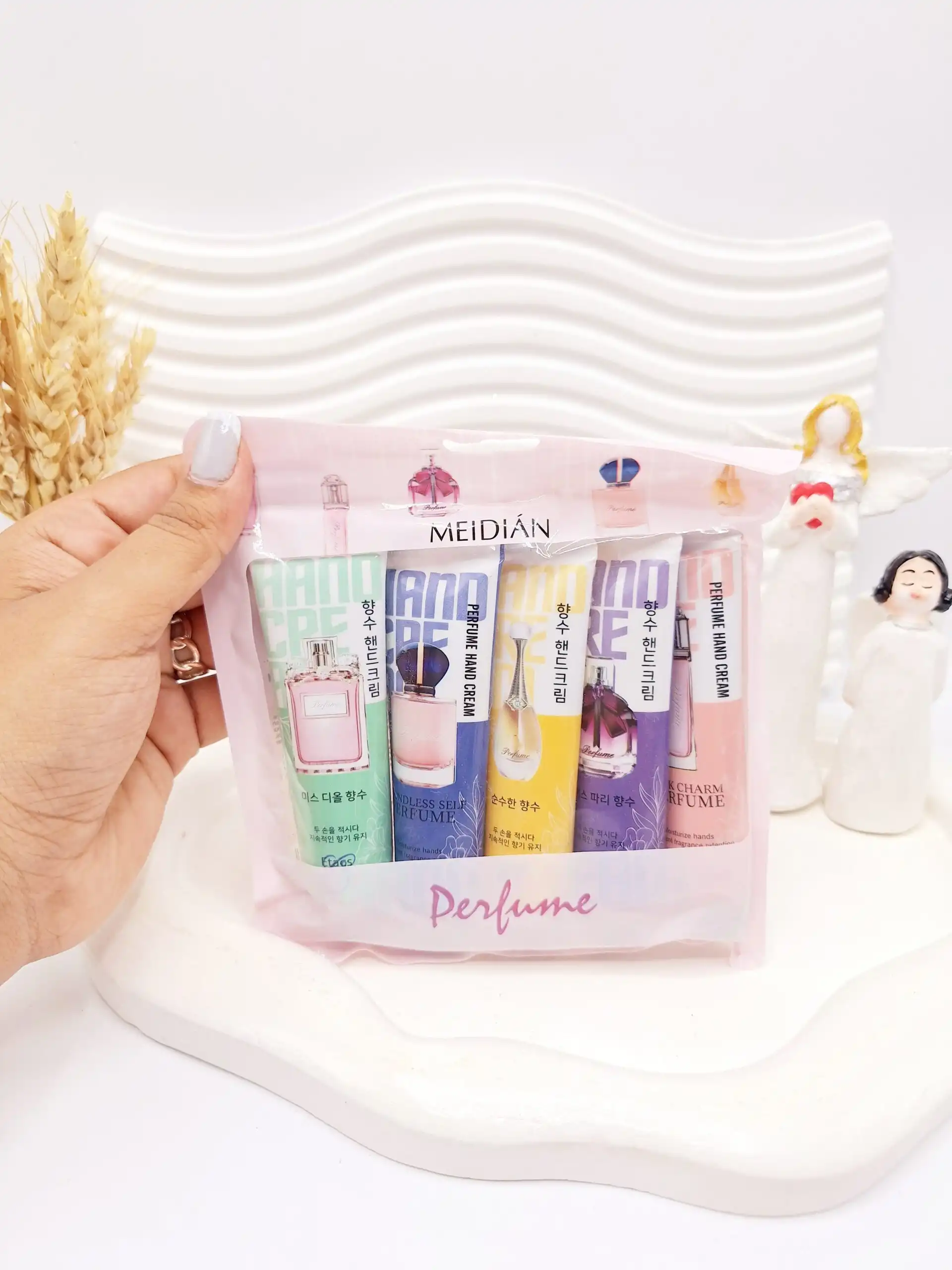 کرم دست رایحه ادکلنی MEIDIAN کد 8594