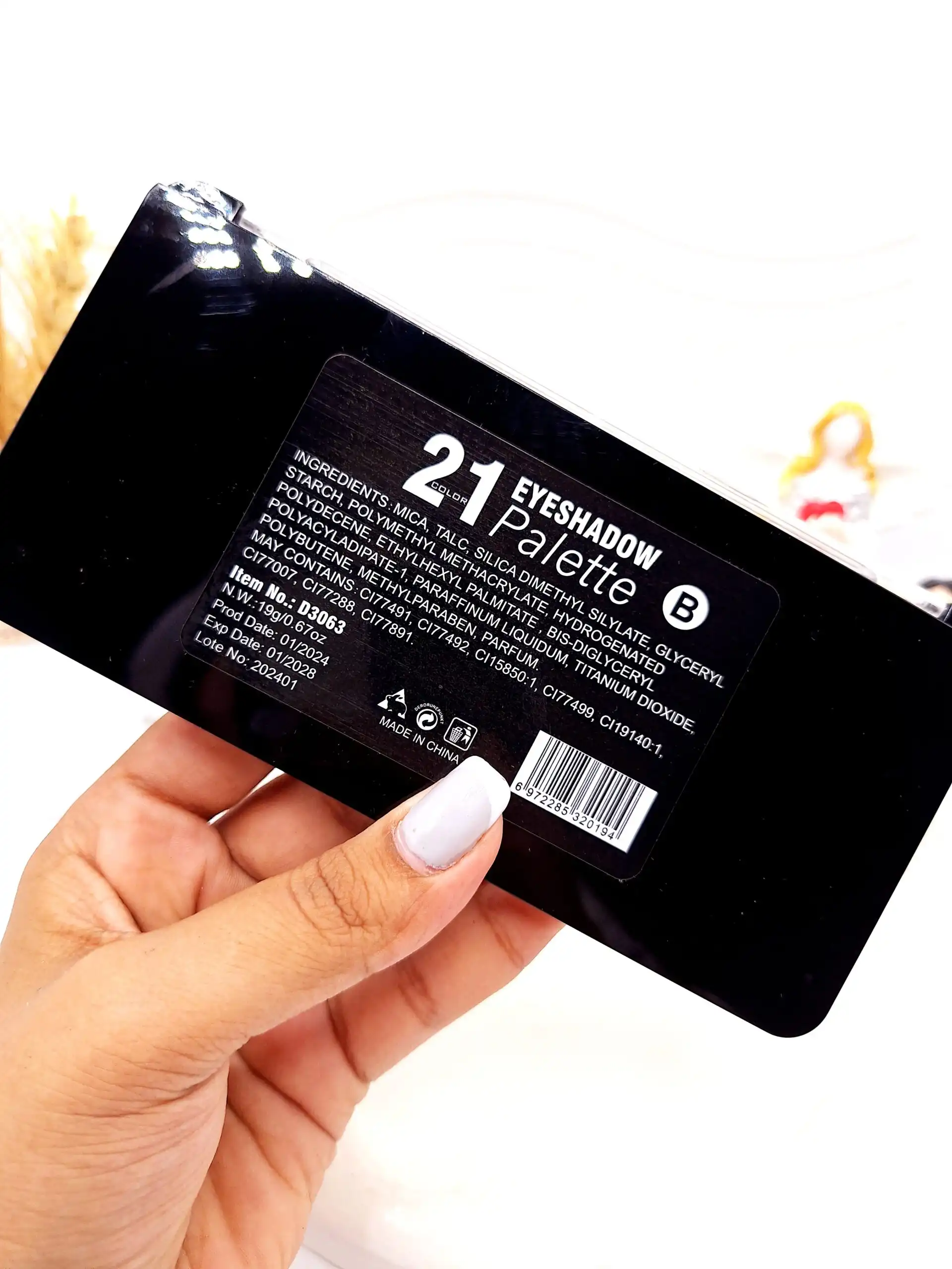 پالت سایه 21 رنگ مدل پروانه DoDo Girl کد 3063