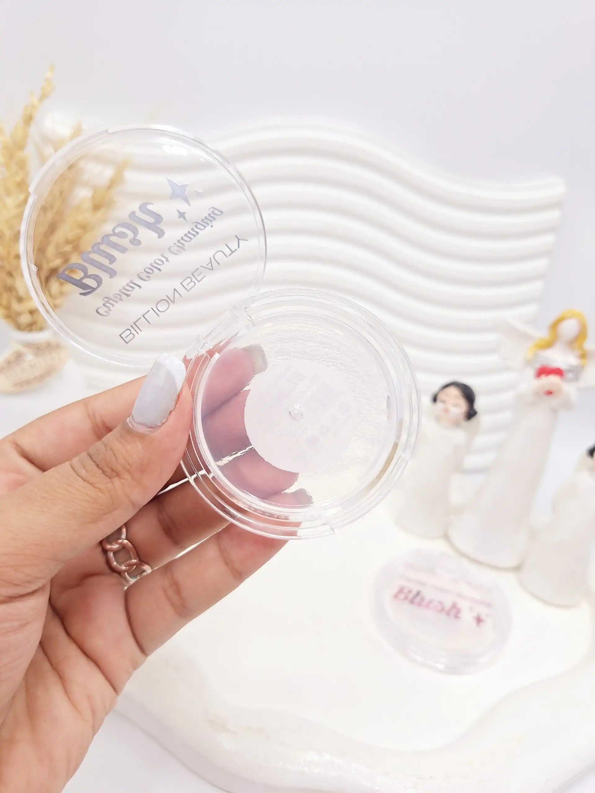 رژ گونه جادویی BILLION BEAUTY بدنه سفید کد 10063