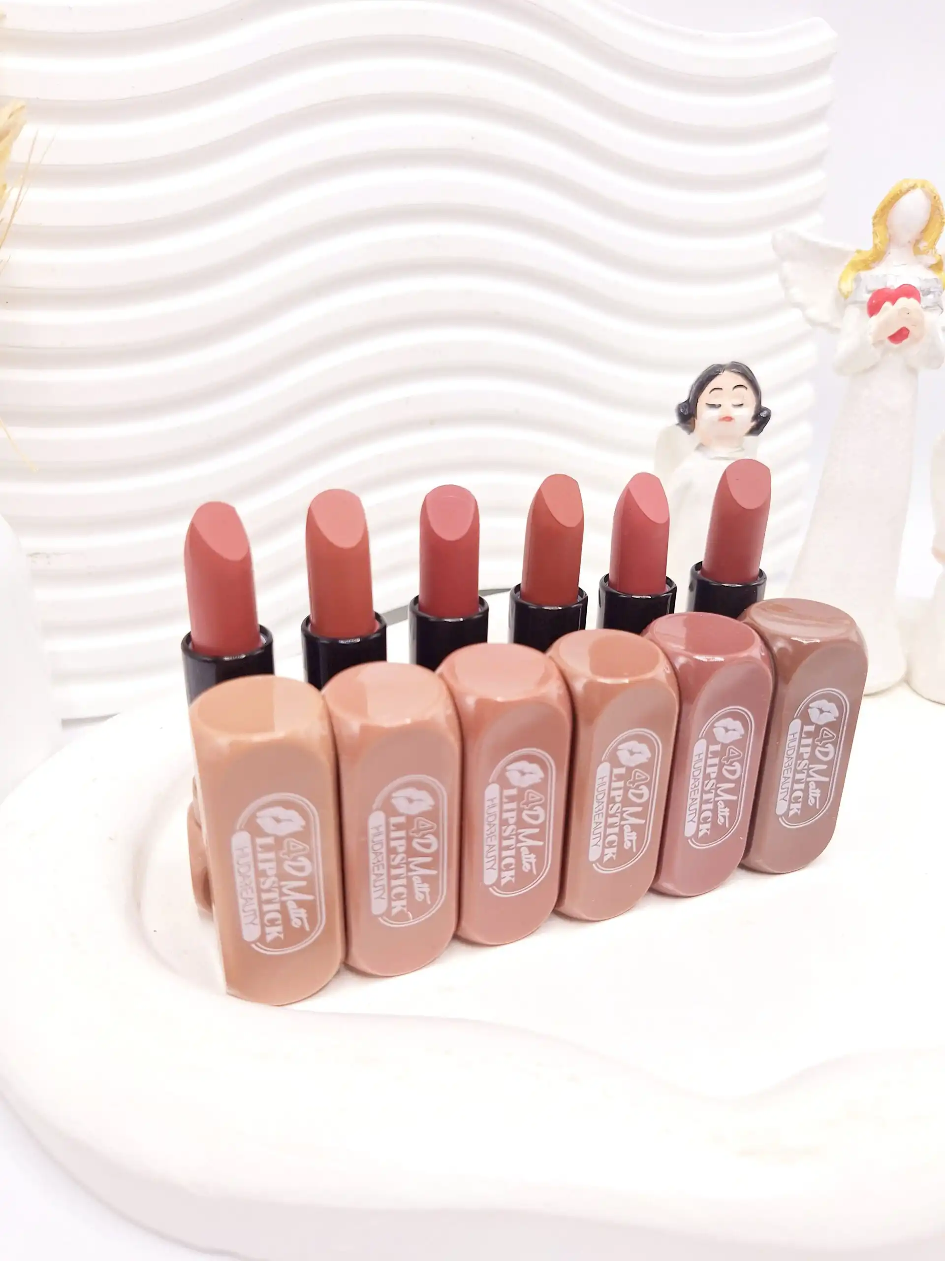 پک رژ جامد 6 تایی برند هدا بیوتی کد 6390