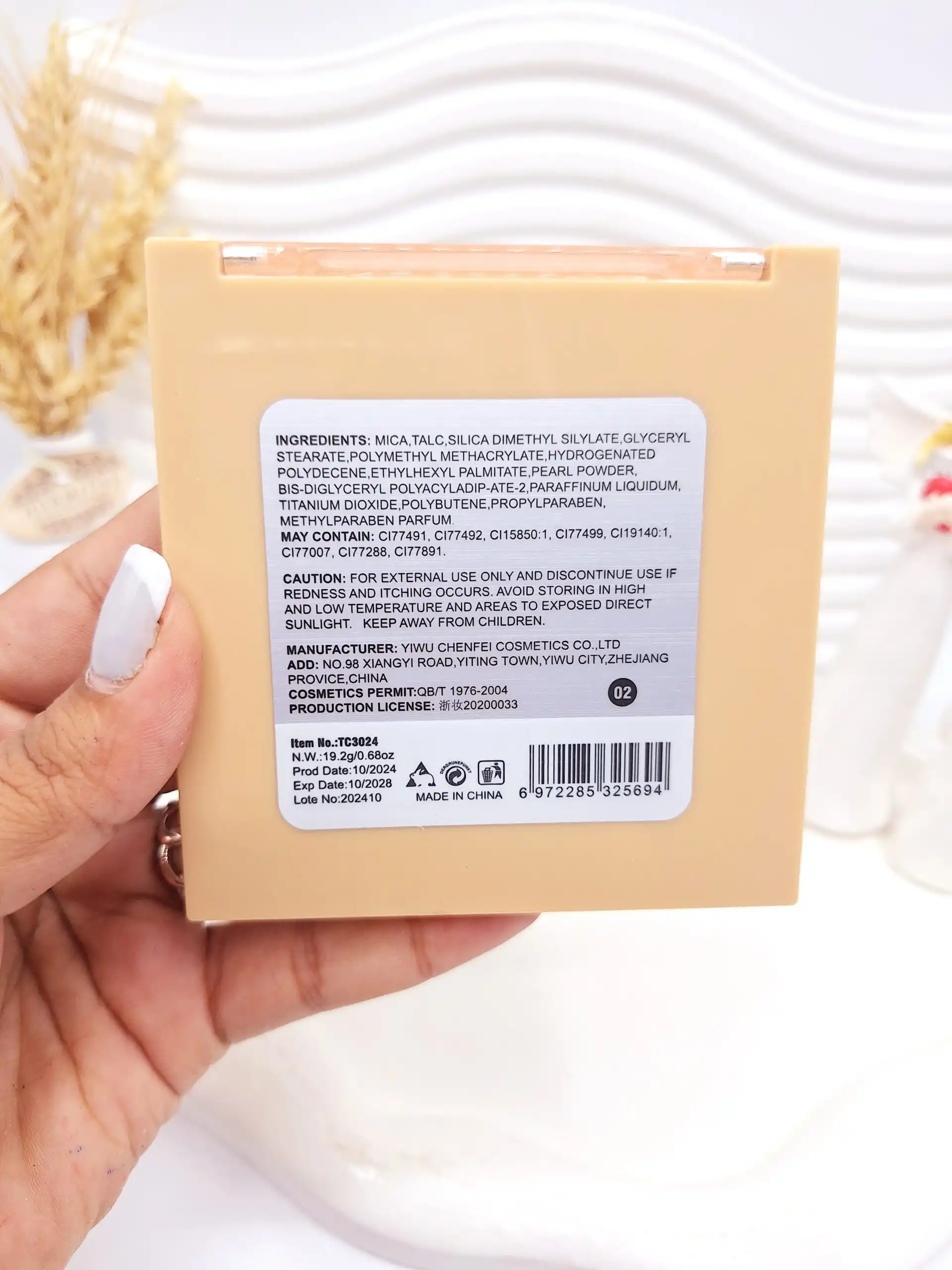 پالت سایه چشم 16 رنگ Topcolor کد 3024