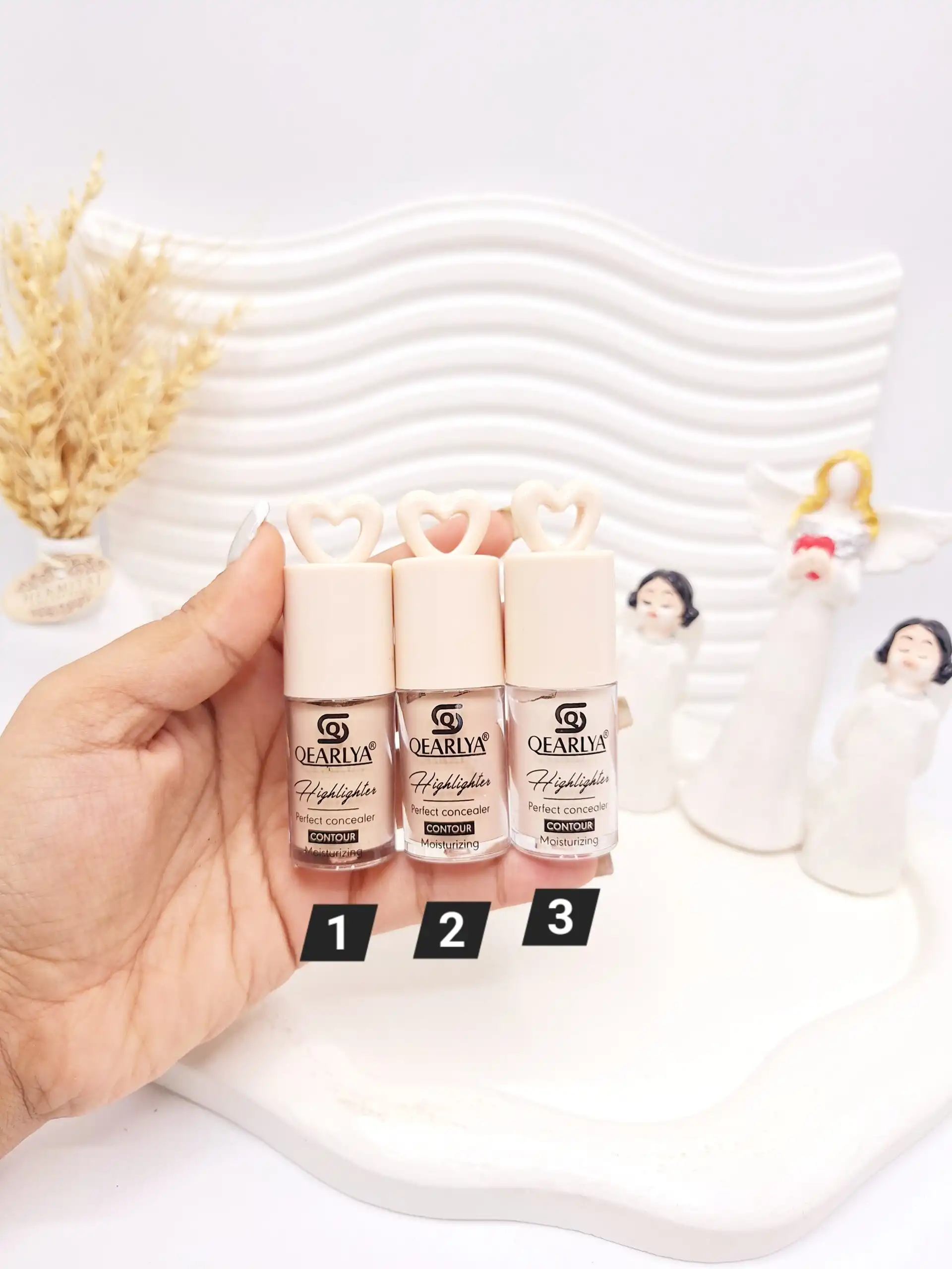 کانسیلر زیر چشم QEARLYA سر قلبی کد 021