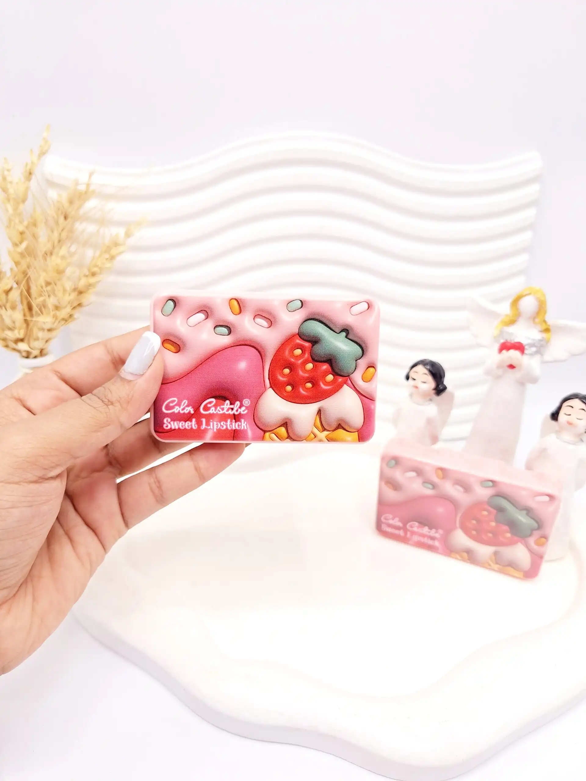 پک رژ لب لب جامد 5 تایی رنگارنگ طرح توت فرنگی کد 8099-6