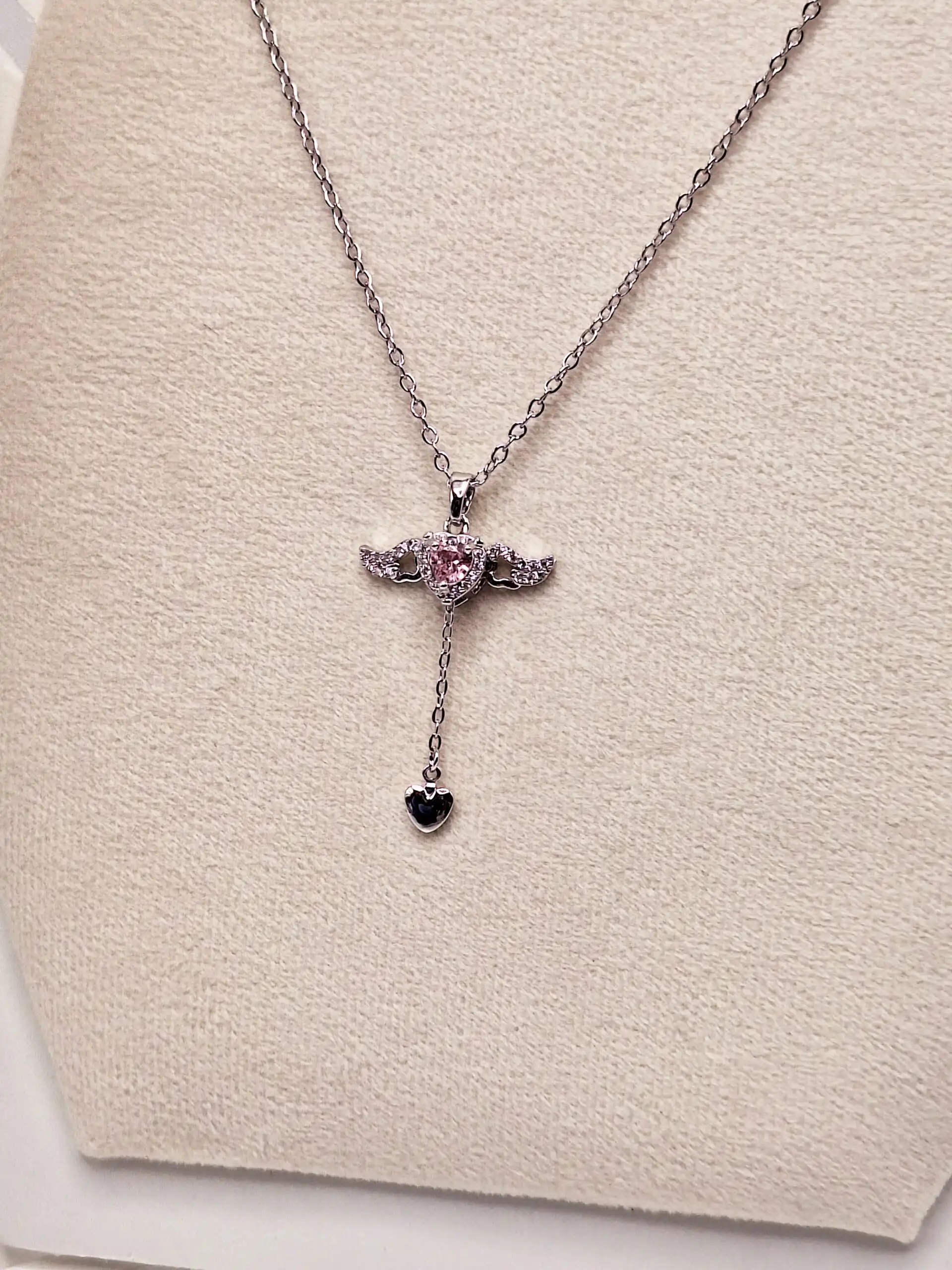 گردنبند بال متحرک (صورتی) استیل