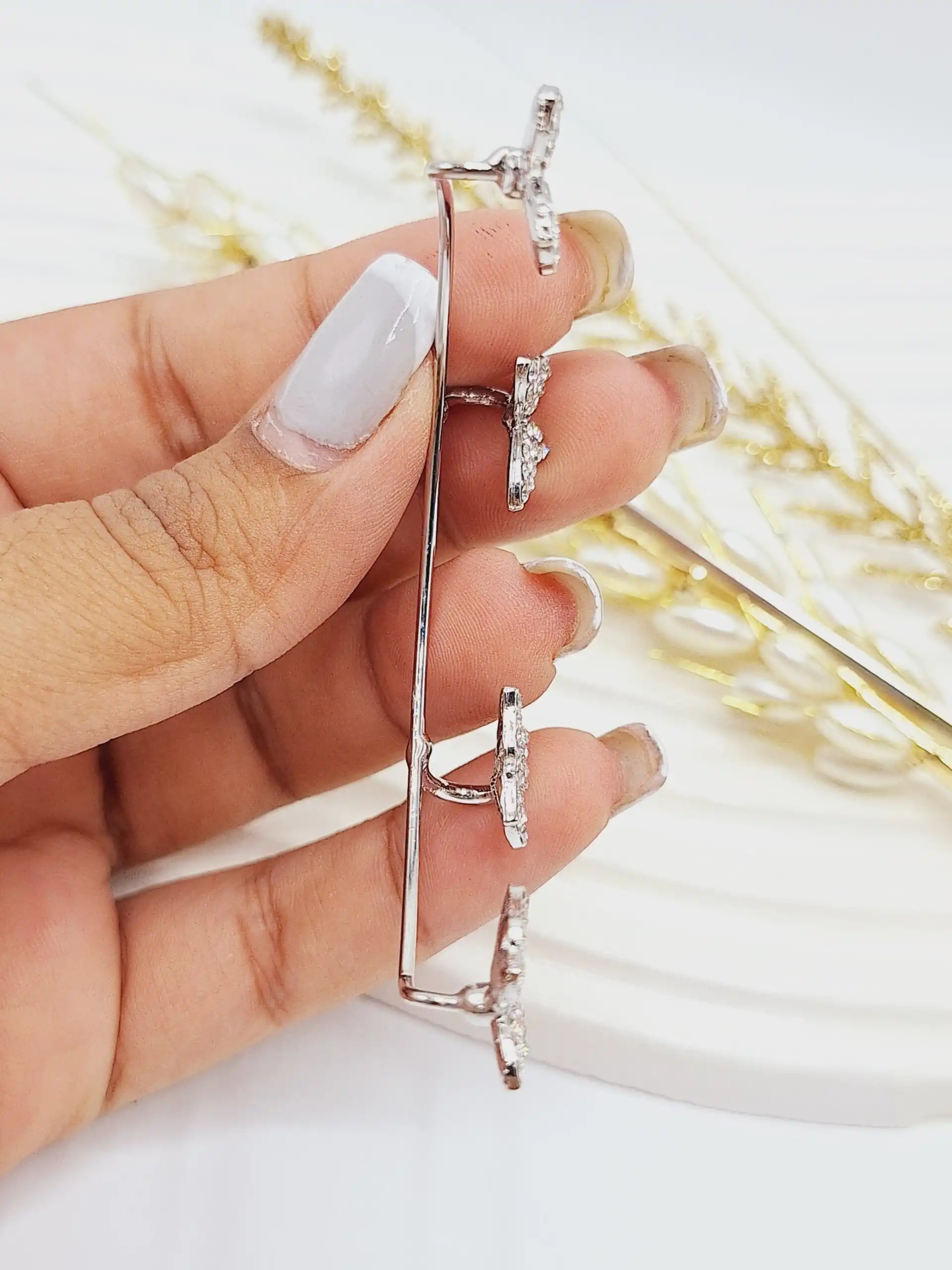 گوشواره ایرکاف طرح پروانه نقره ای بدون نیاز به سوراخ کردن گوش