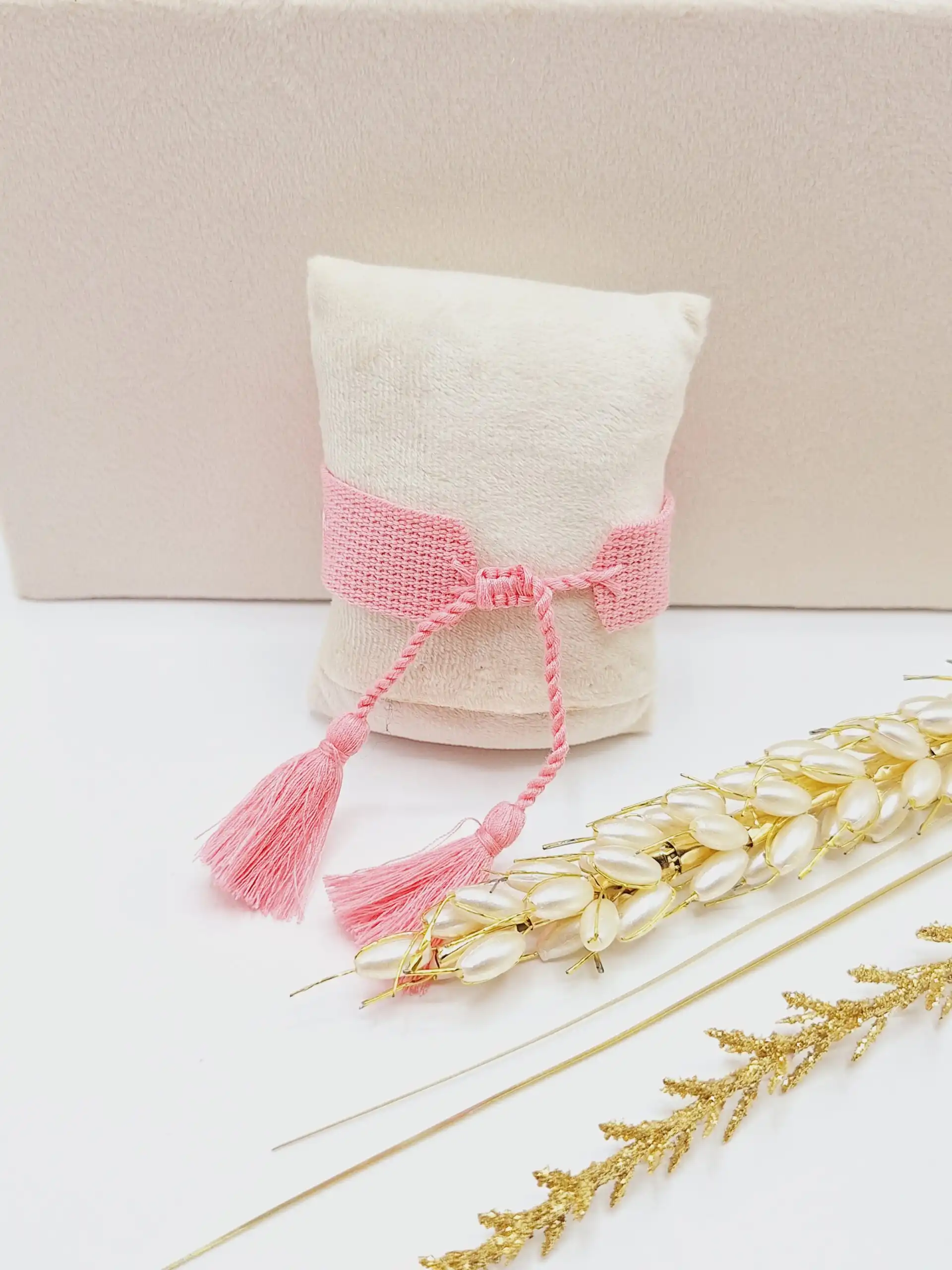 دستبند پارچه ای CHRISTIAN DIOR (رنگ صورتی)