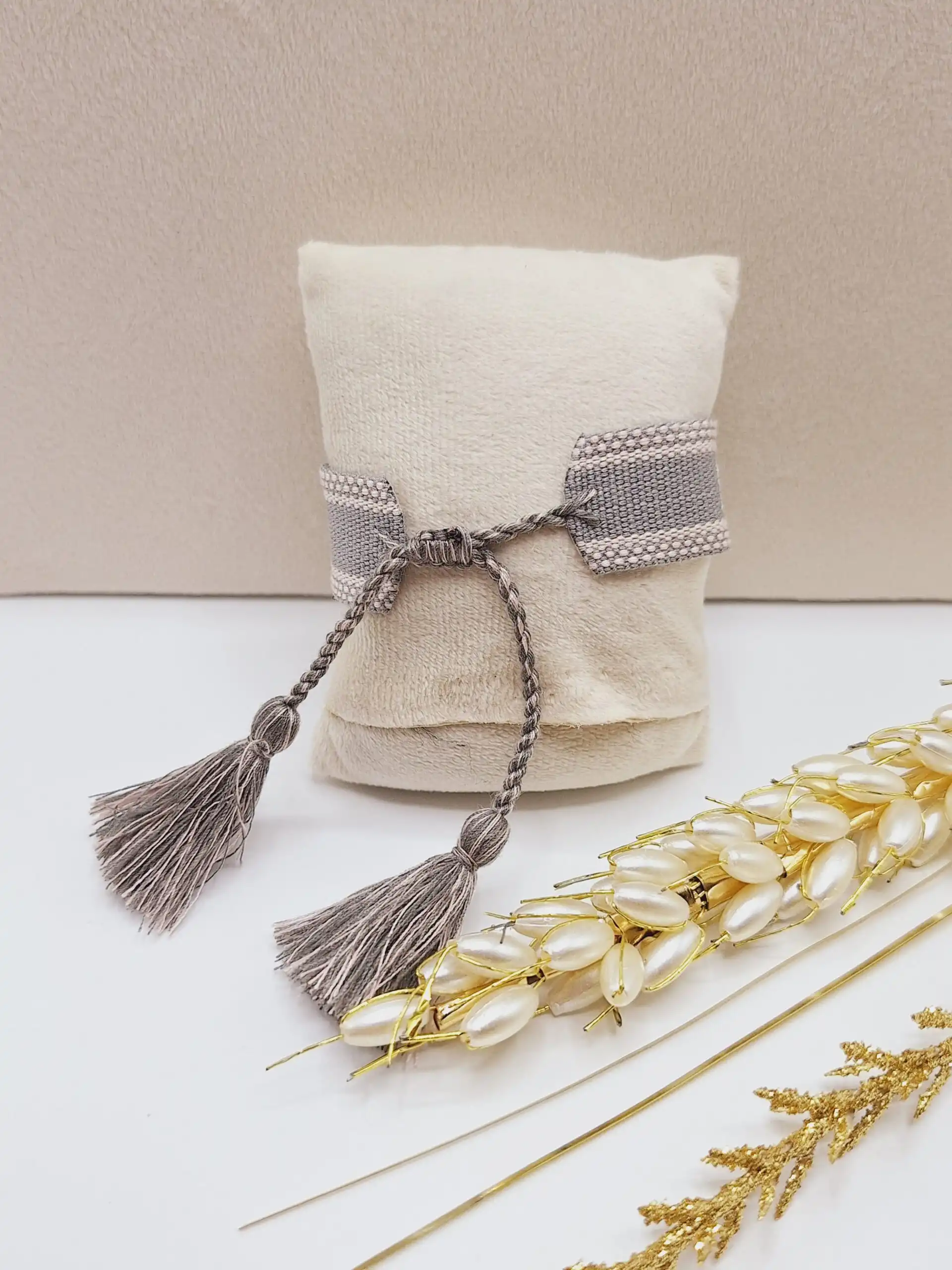 دستبند پارچه ای CHRISTIAN DIOR (رنگ طوسی)