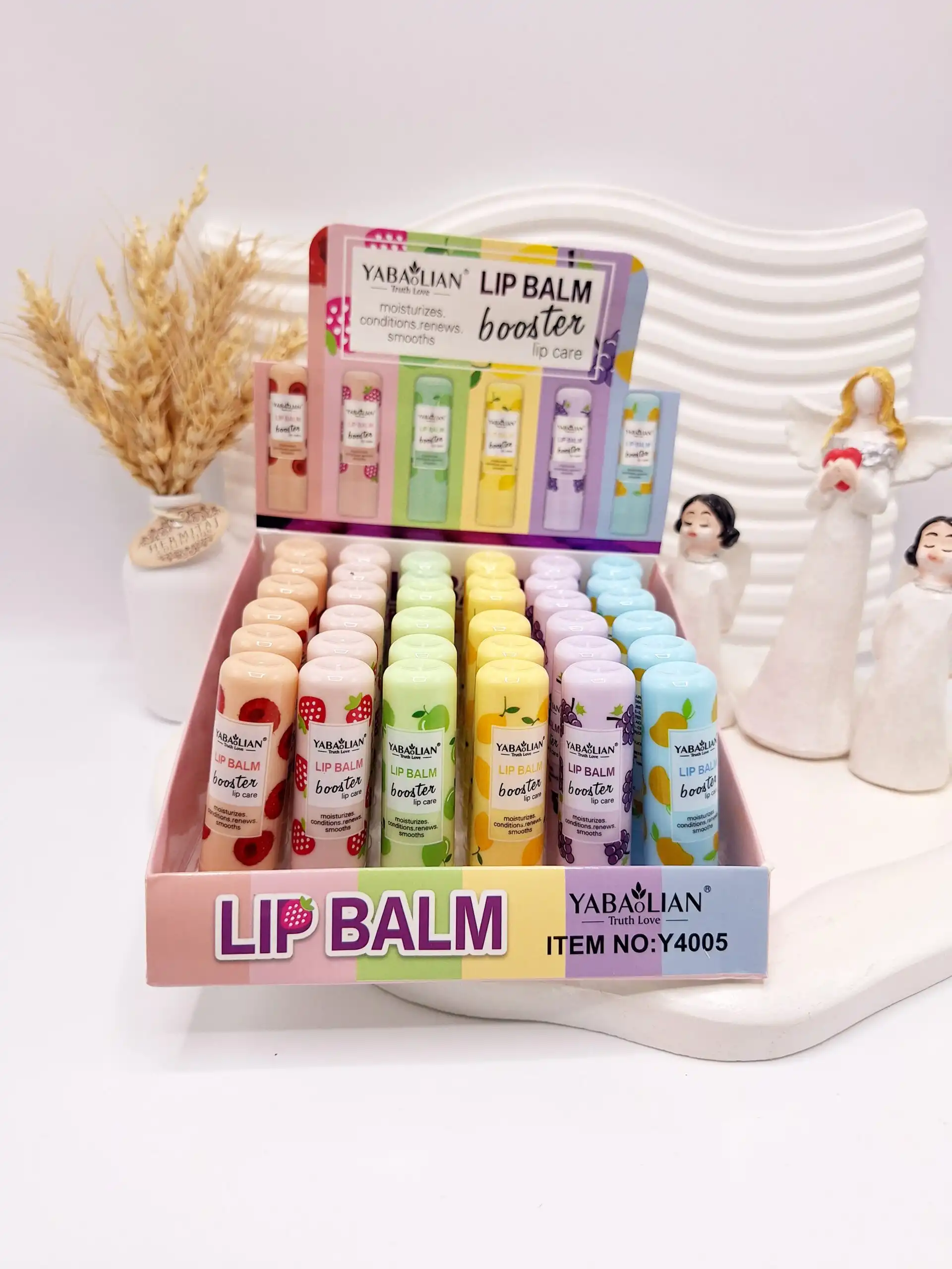 بالم لب پوکه میوه ای خوشبوو کد 4005