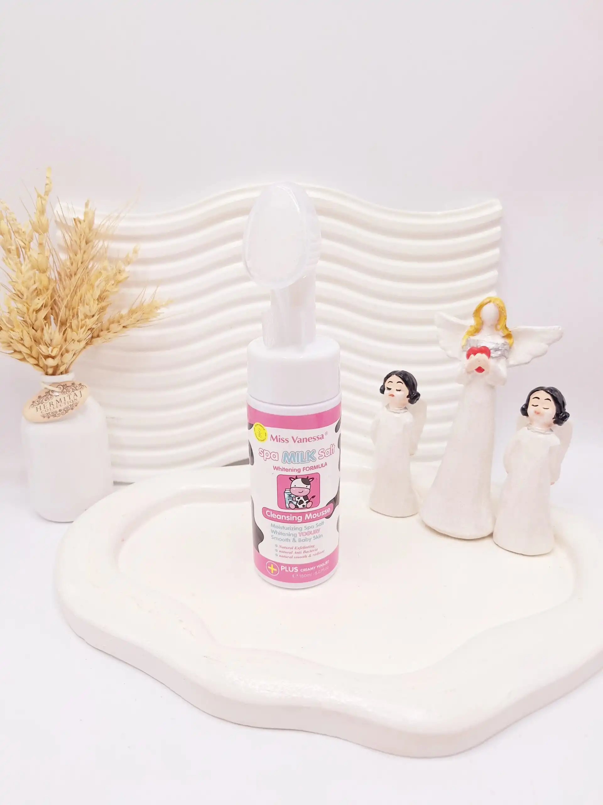 فوم پاک کننده شیر گاو میس ونسا کد 0676