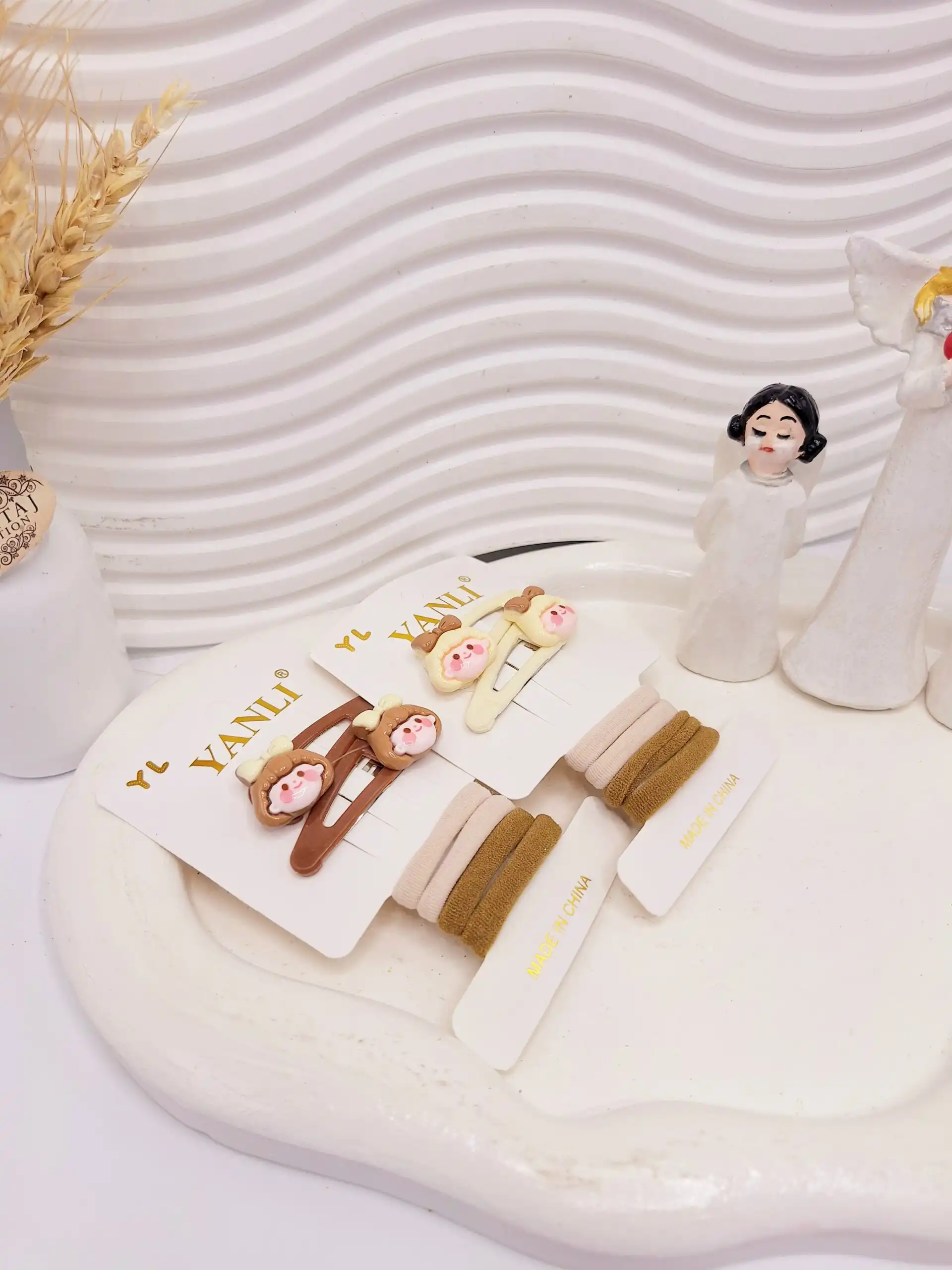 ست گیره و کش مو کارتی YANI طرح دختر نود