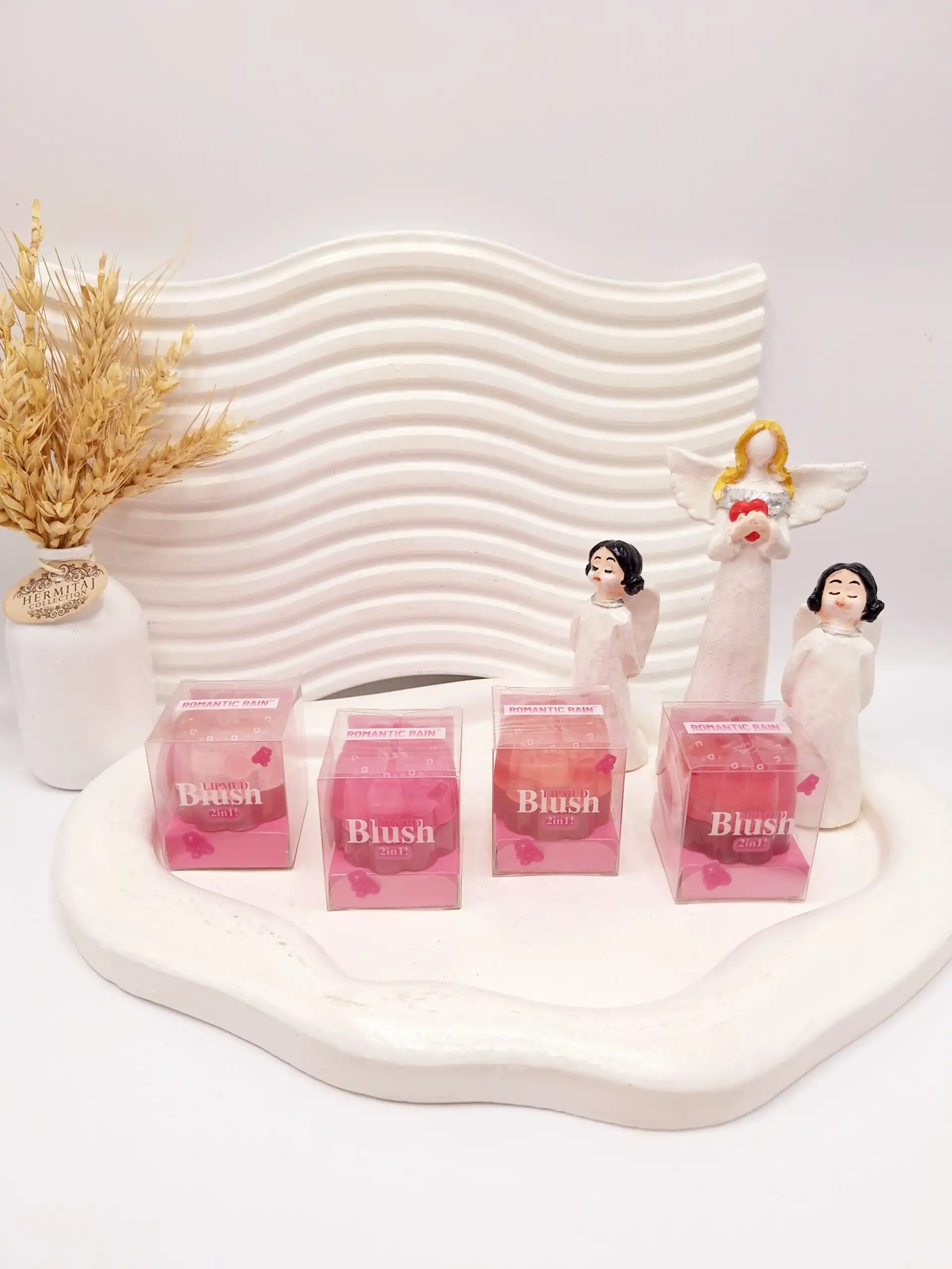 رژ لب کاسه ای نرم طرح ژله ای ROMANTIC RAIN کد 2720