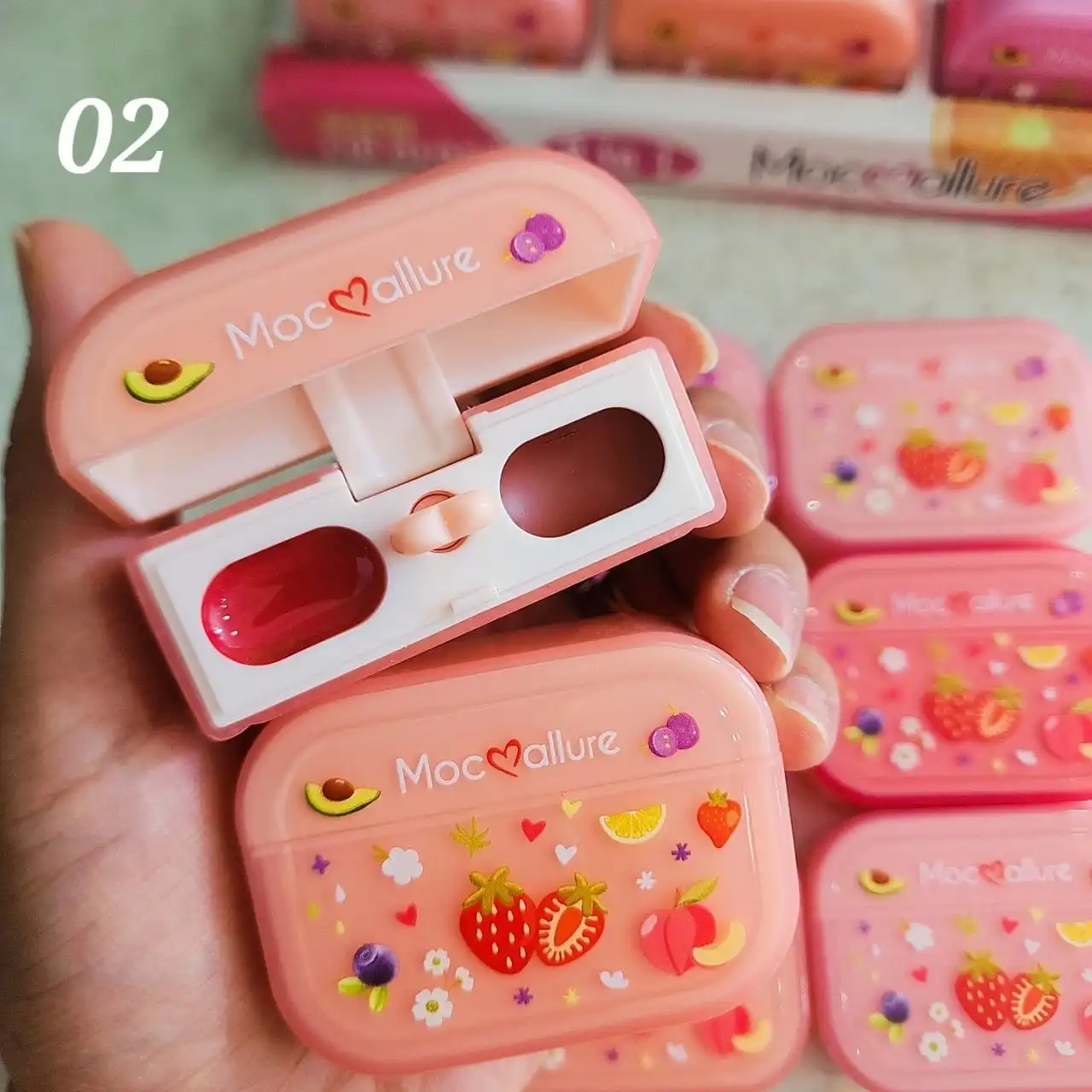 رژ ایرپادی میوه ایی اورجینال از برند Mocallure کد 1157