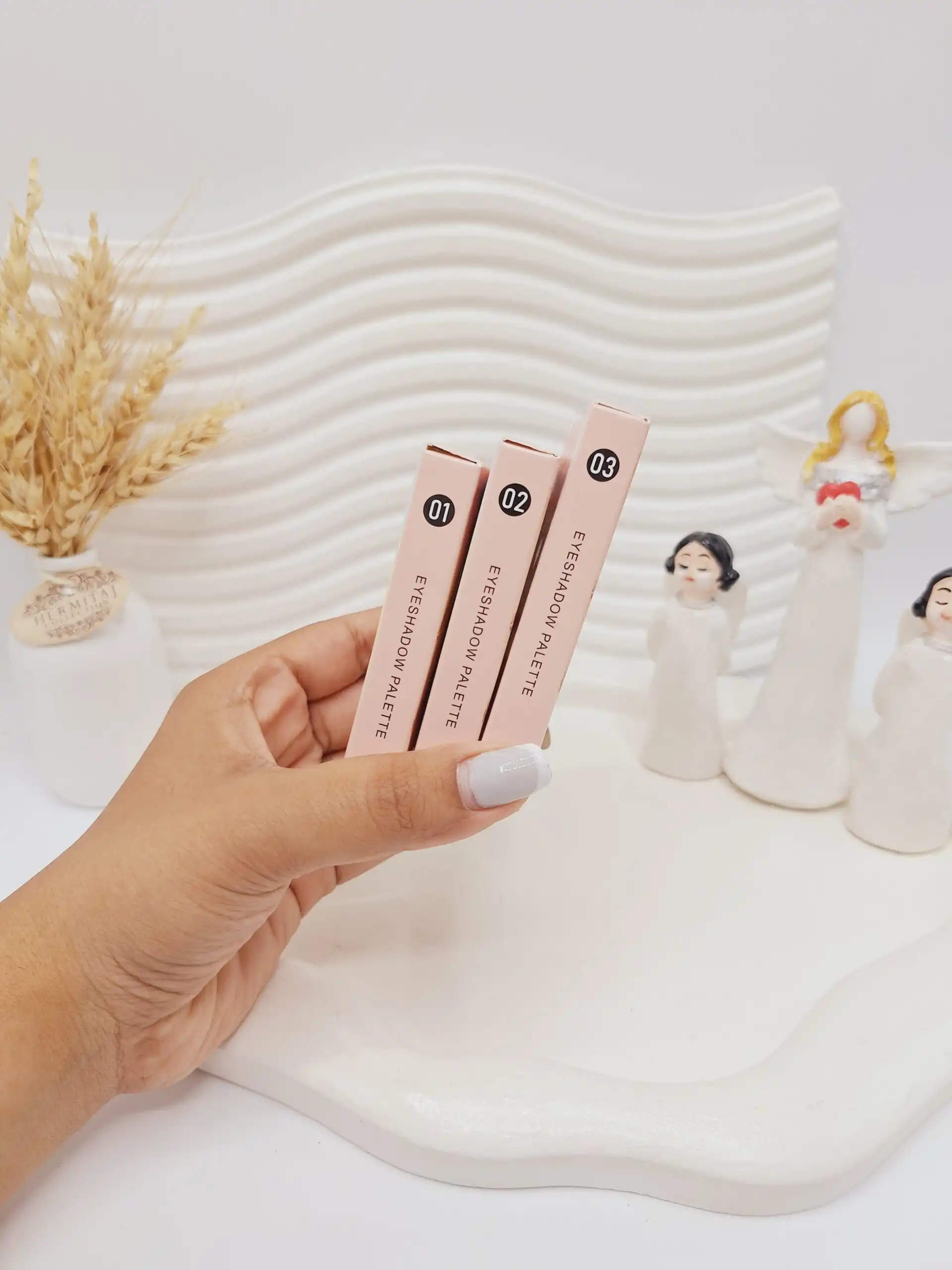 پالت سایه 12 رنگ ANYLADY کد 8317