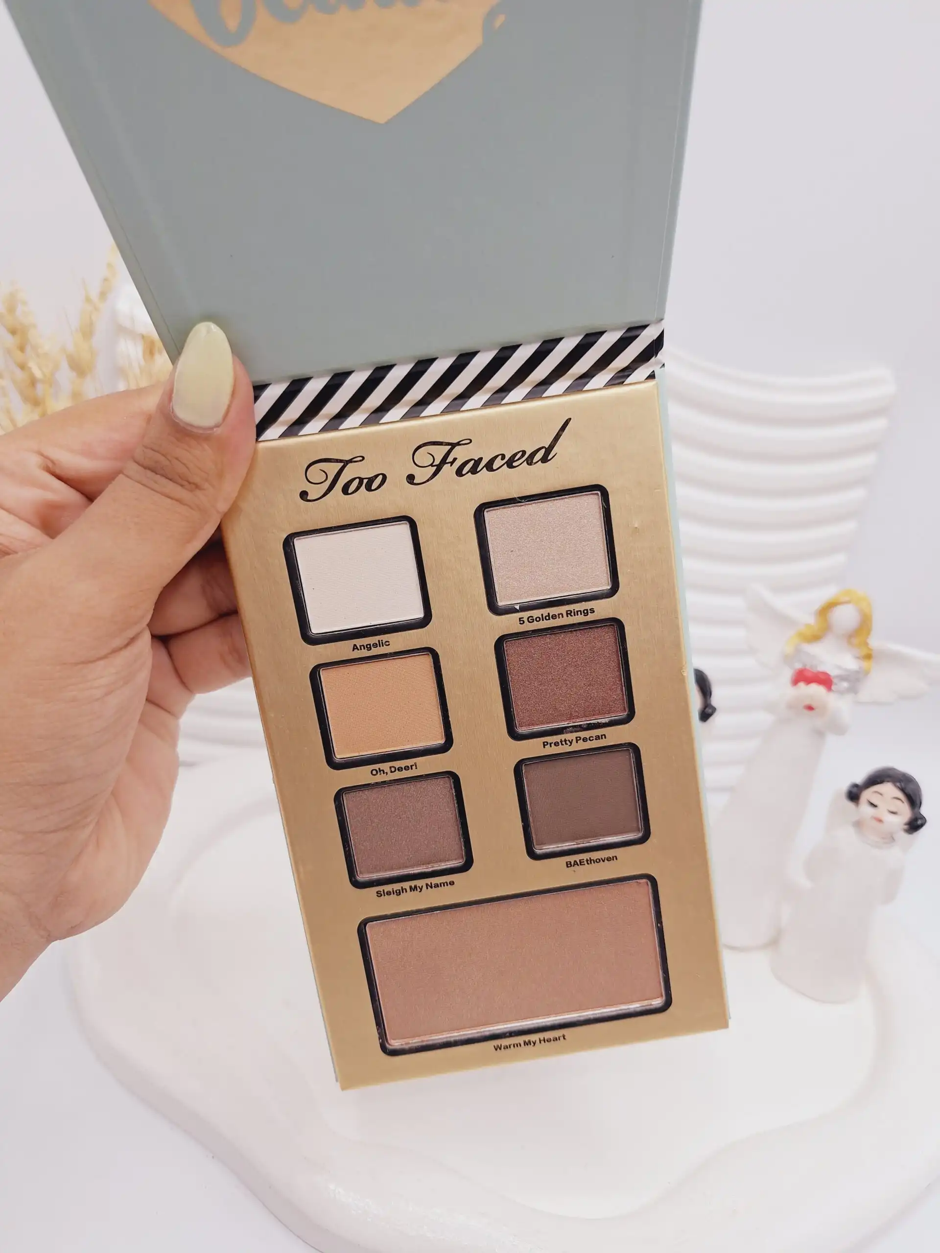 پالت سایه Too Faced مدل اسب تک شاخ ( کارتن آبی )
