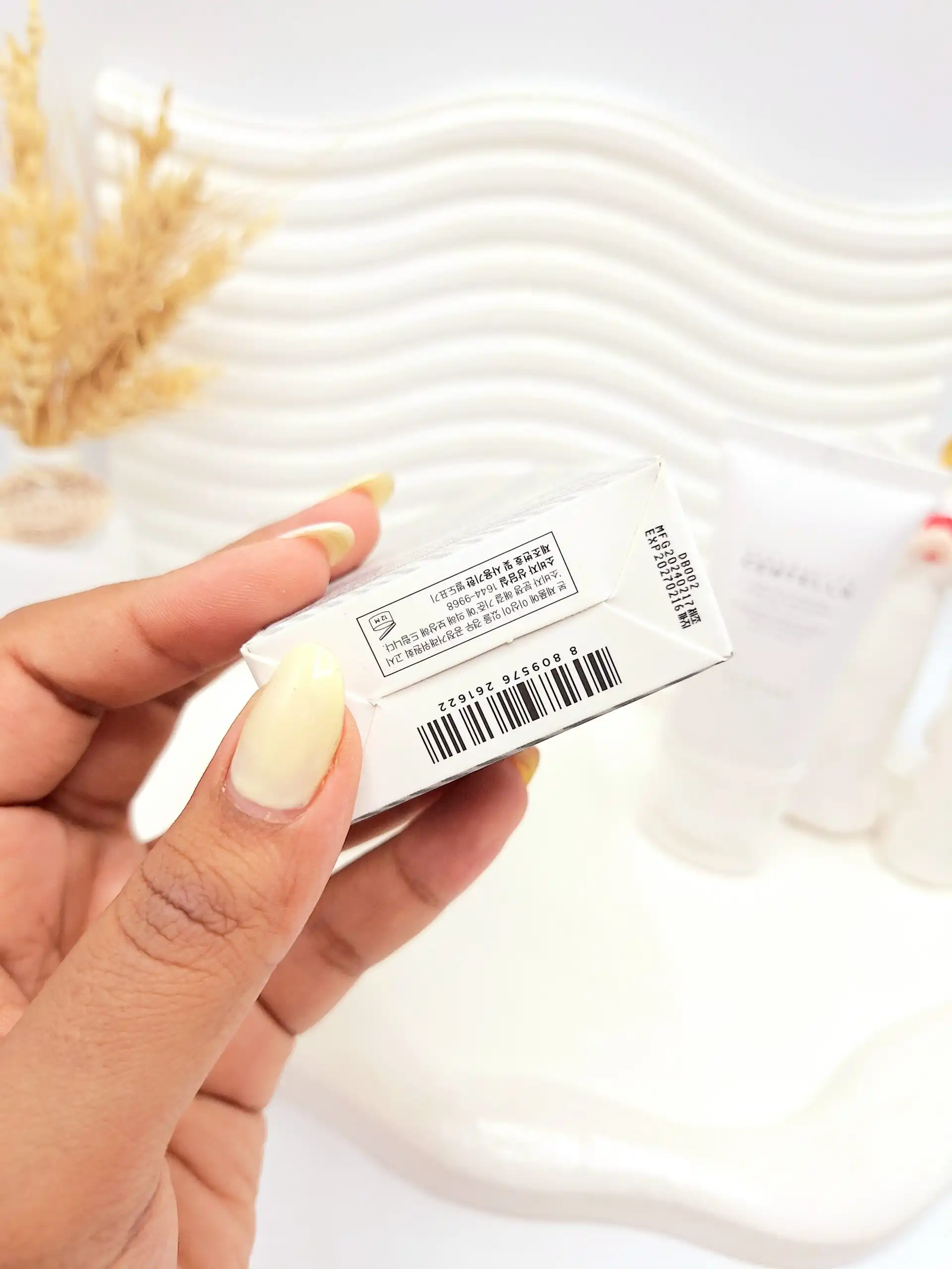 ضد آفتاب روشن کننده سنتلا اسکین 1004 کد 1622