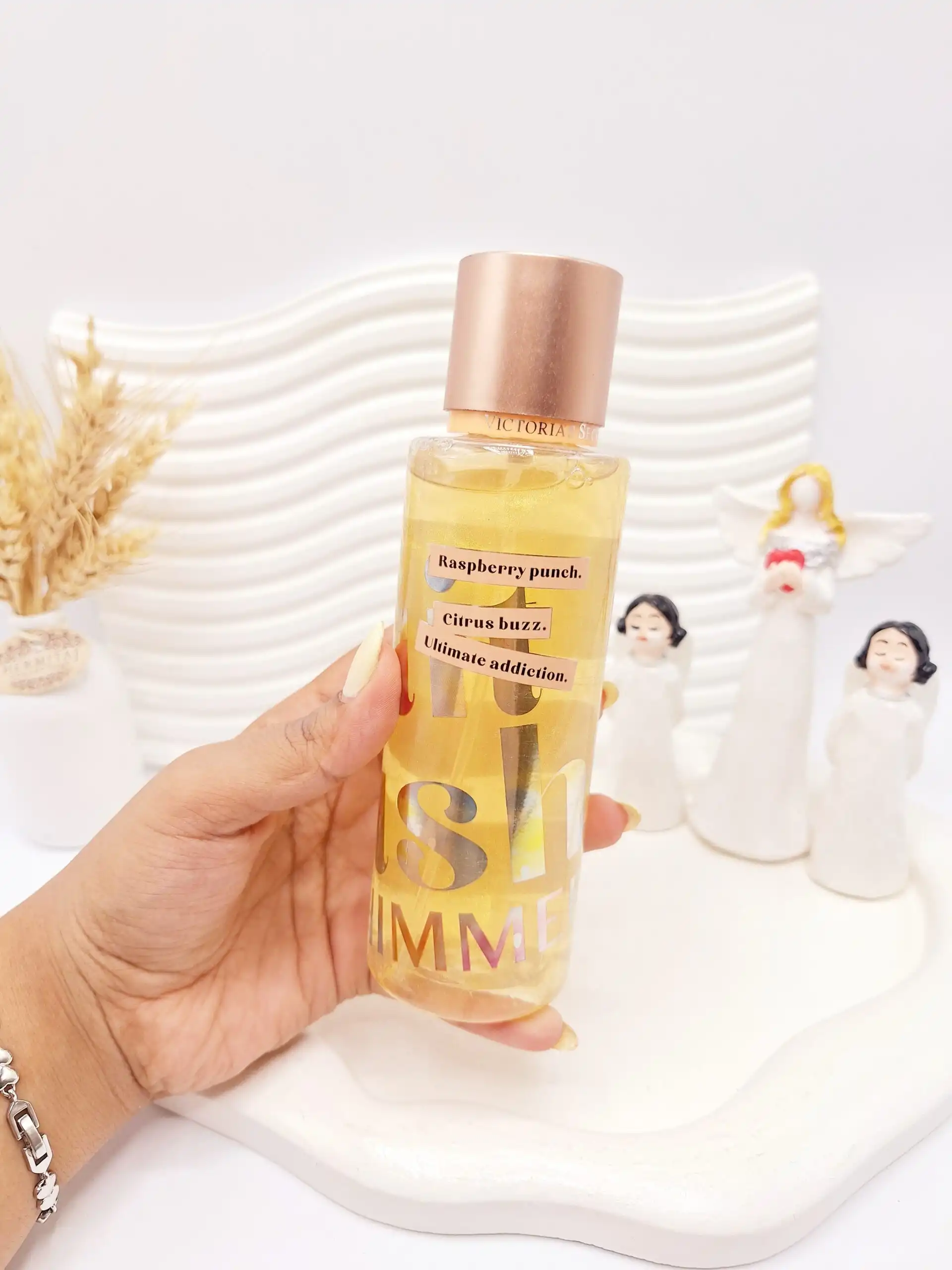 بادی اسپلش 250 ml شاین دار ویکتوریا سکرت مدل Fruit Crush Shimmer اورجینال