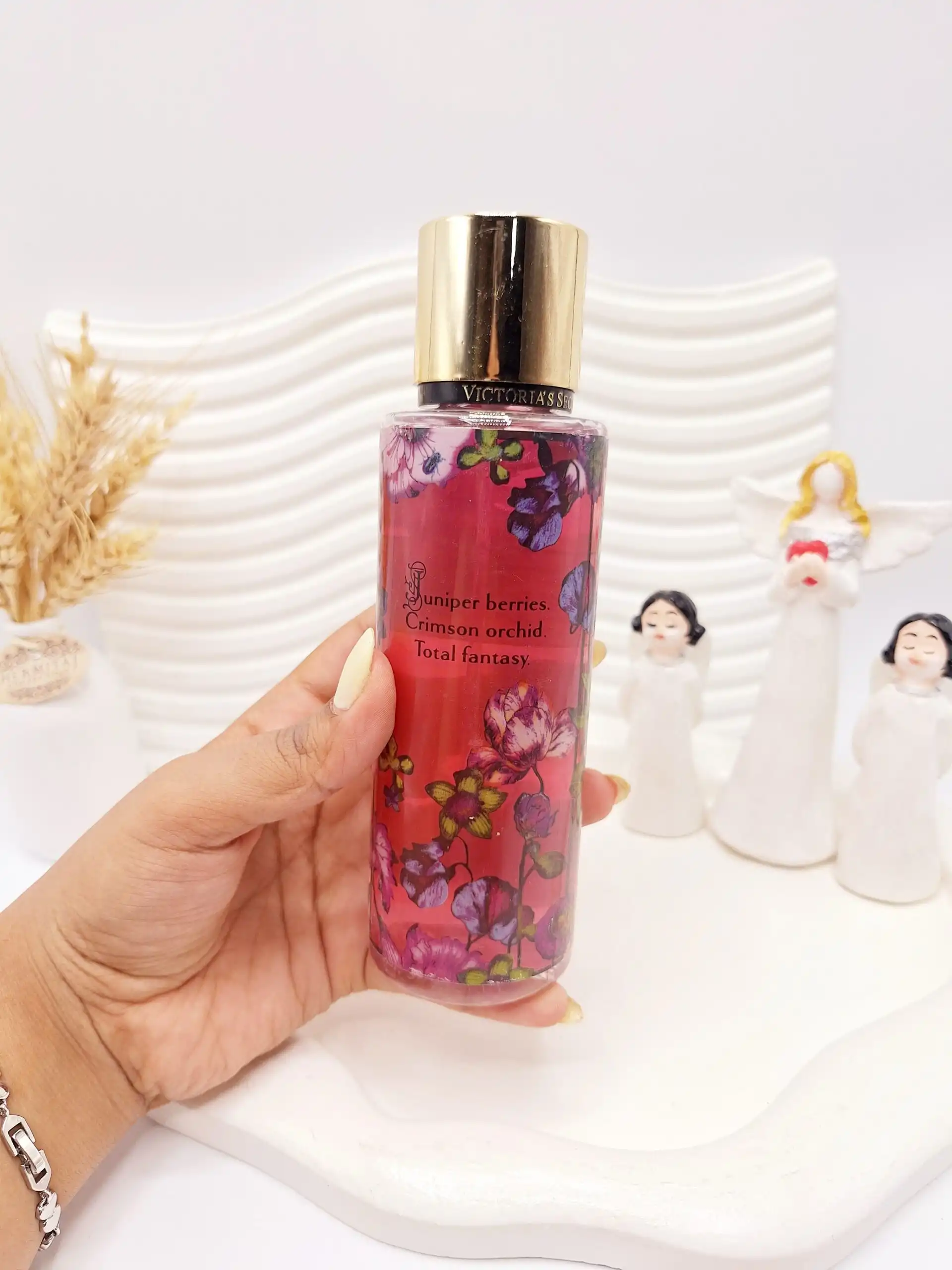 بادی اسپلش 250 ml ویکتوریا سکرت مدل Forbidden Berries اورجینال
