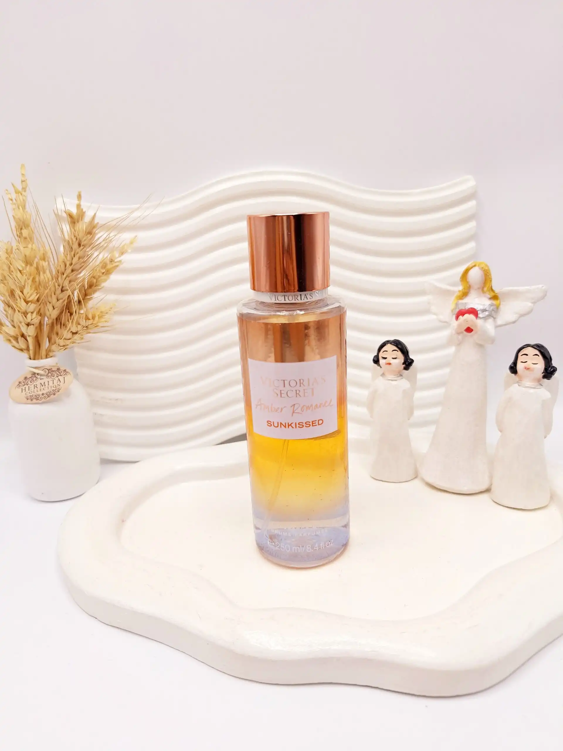 بادی اسپلش 250 ml ویکتوریا سکرت مدل Amber Romance SUNKISSED اورجینال