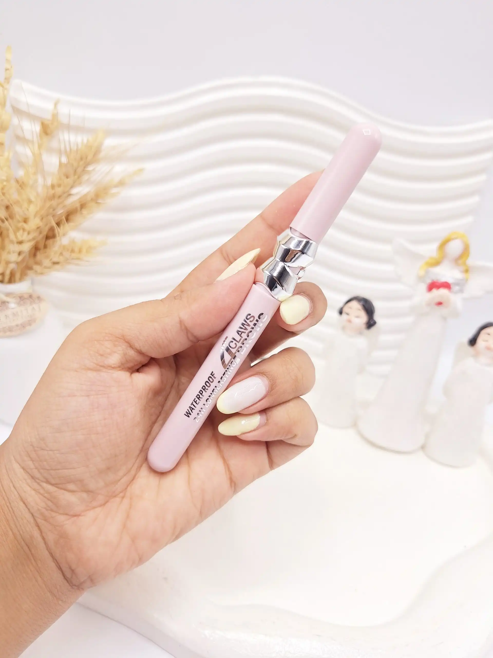 هاشور ابرو چهار خطه قلمی برند یارا کدE141