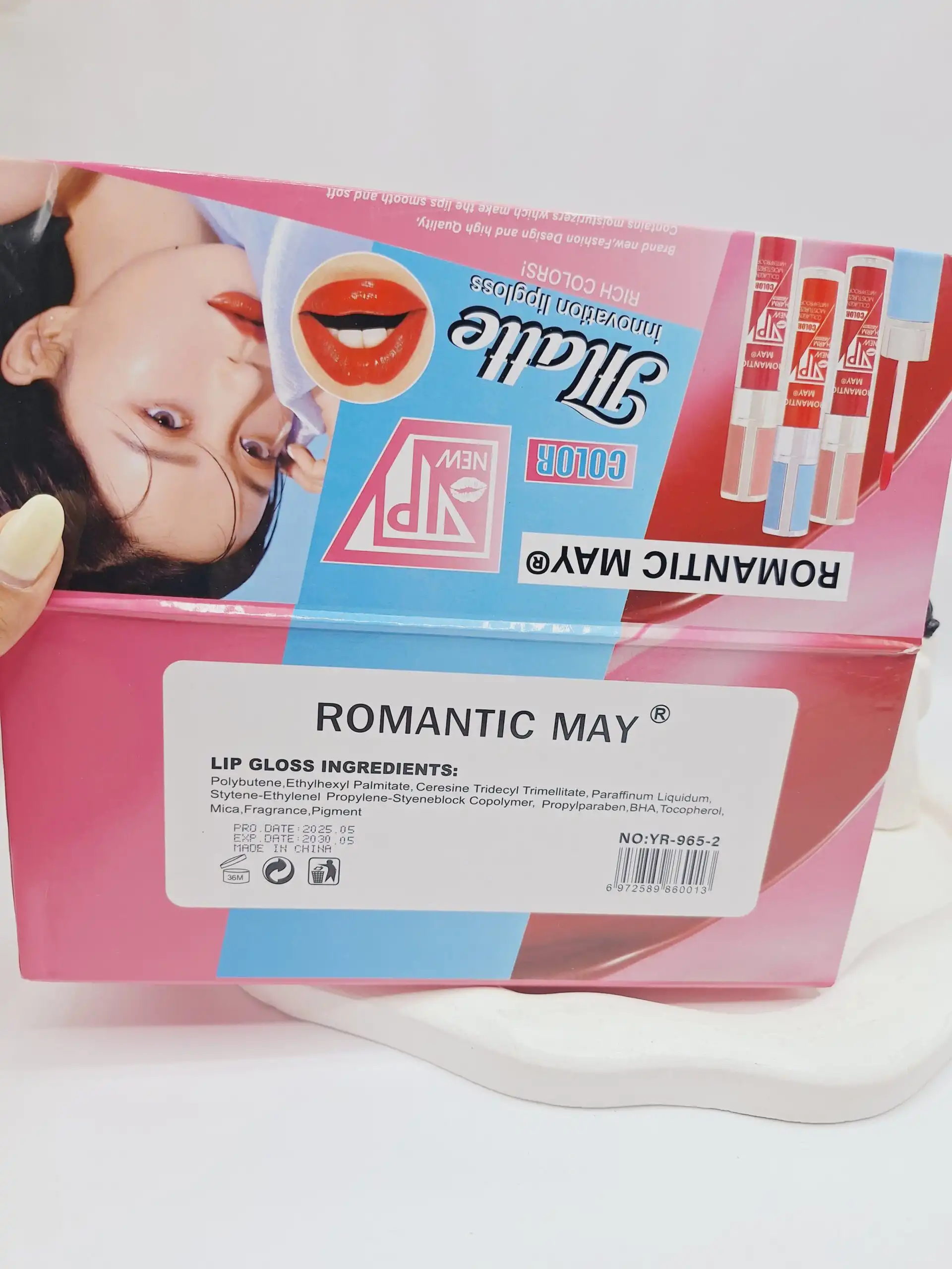 پک رژ 8 تایی پرطرفدار برندROMANTIC MAY کدYR-965-2