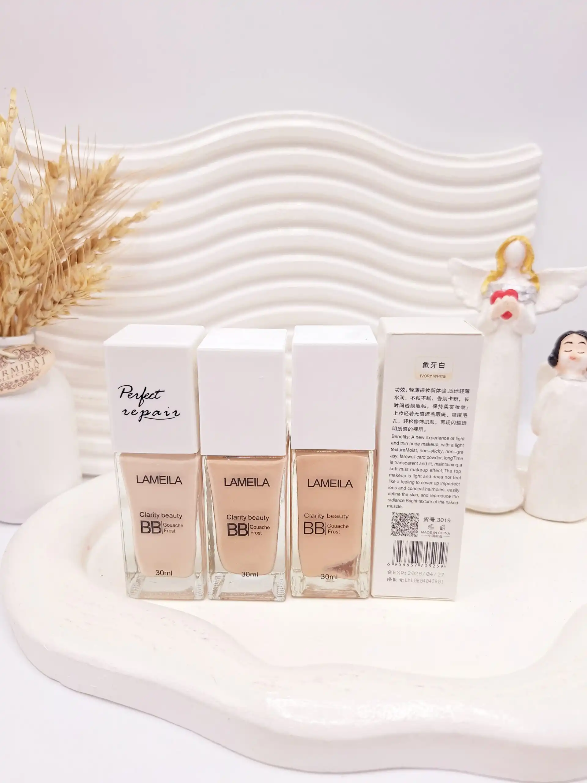 بی بی کرم پودر برند LAMElLA حجم 30 میل کد 5259