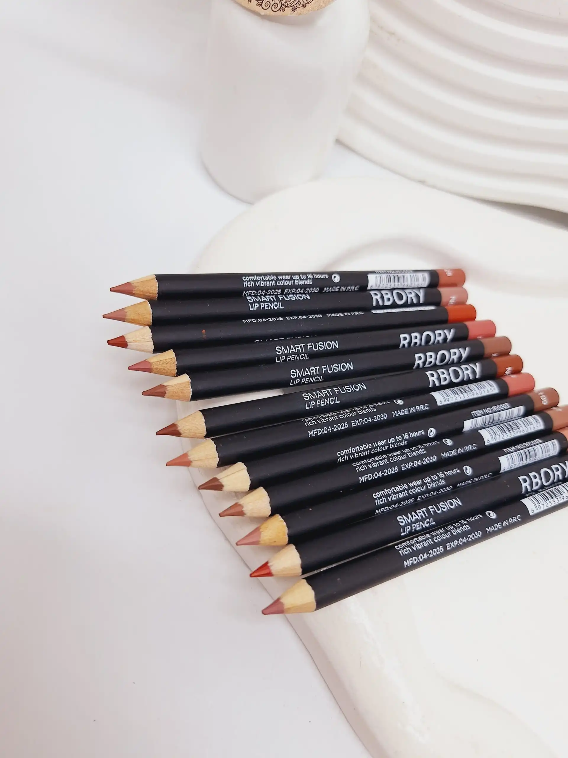 پک 12 تایی خط لب مدادی برند RBORY کد 0165