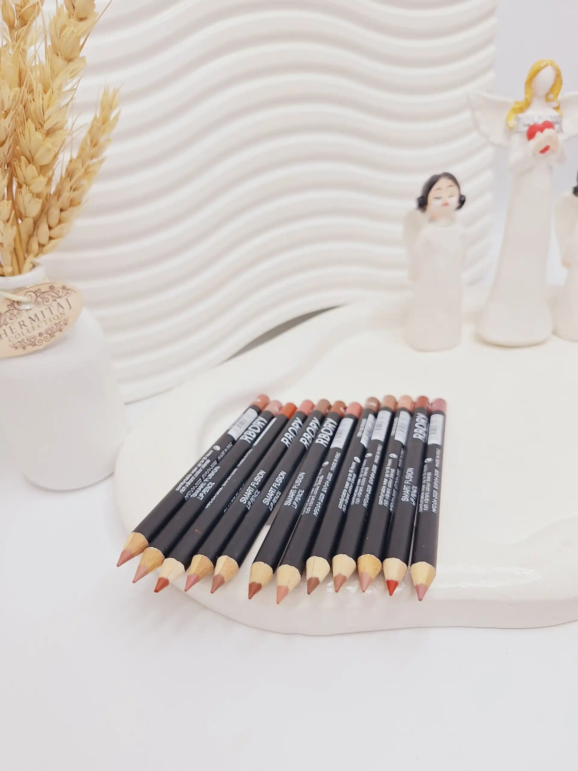 پک 12 تایی خط لب مدادی برند RBORY کد 0165