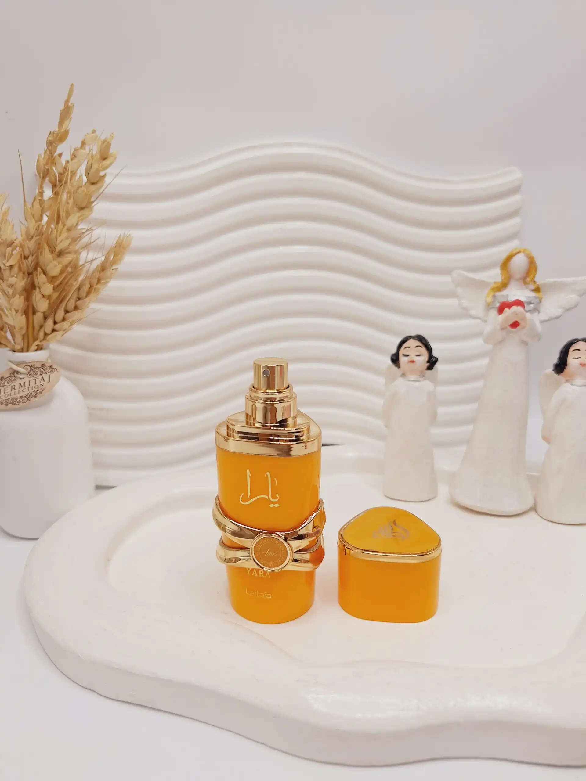 ادکلن زنانه (نارنجی) یارا کد 1582