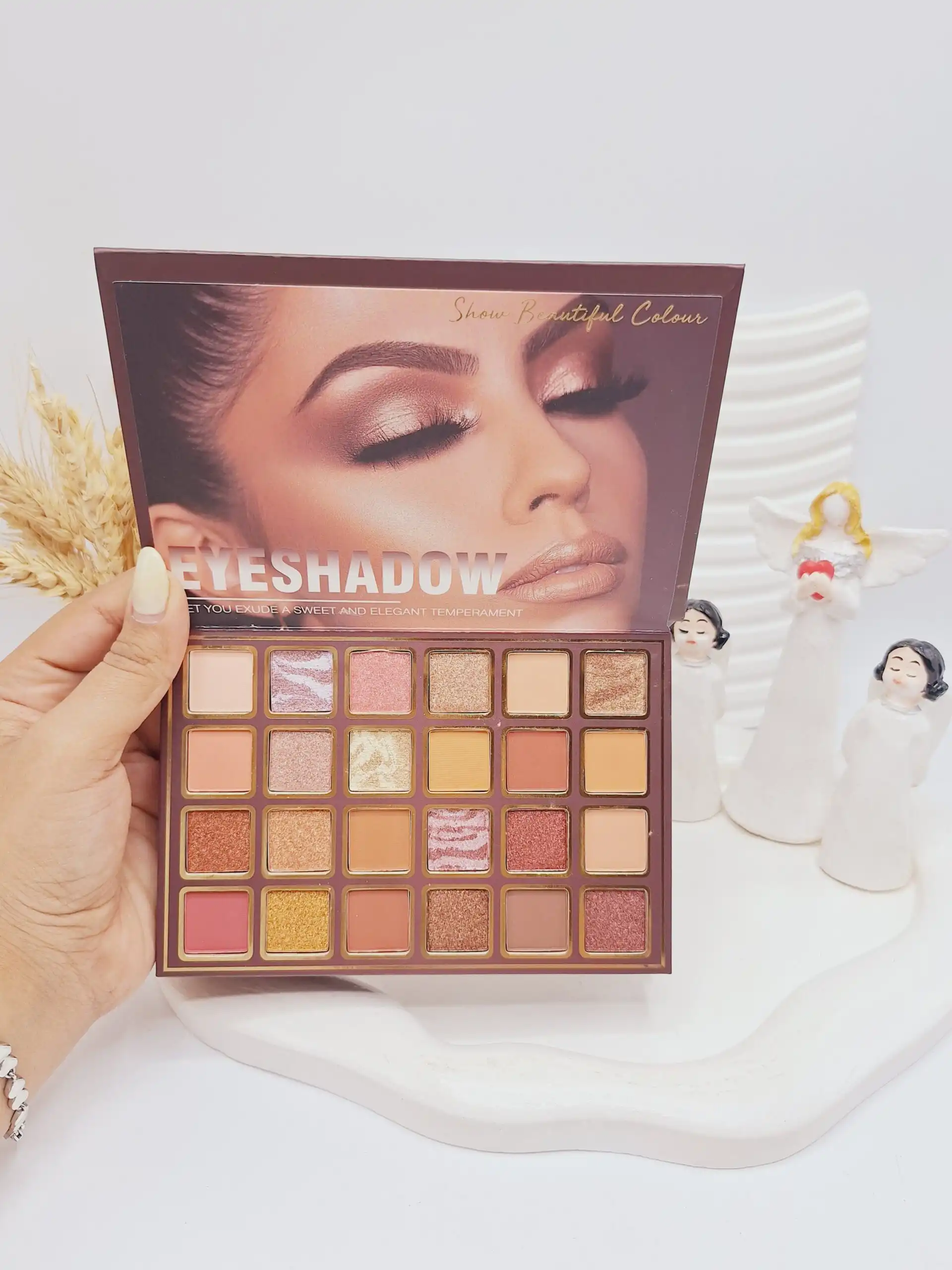 پالت کتابی برند Naughty کد0612