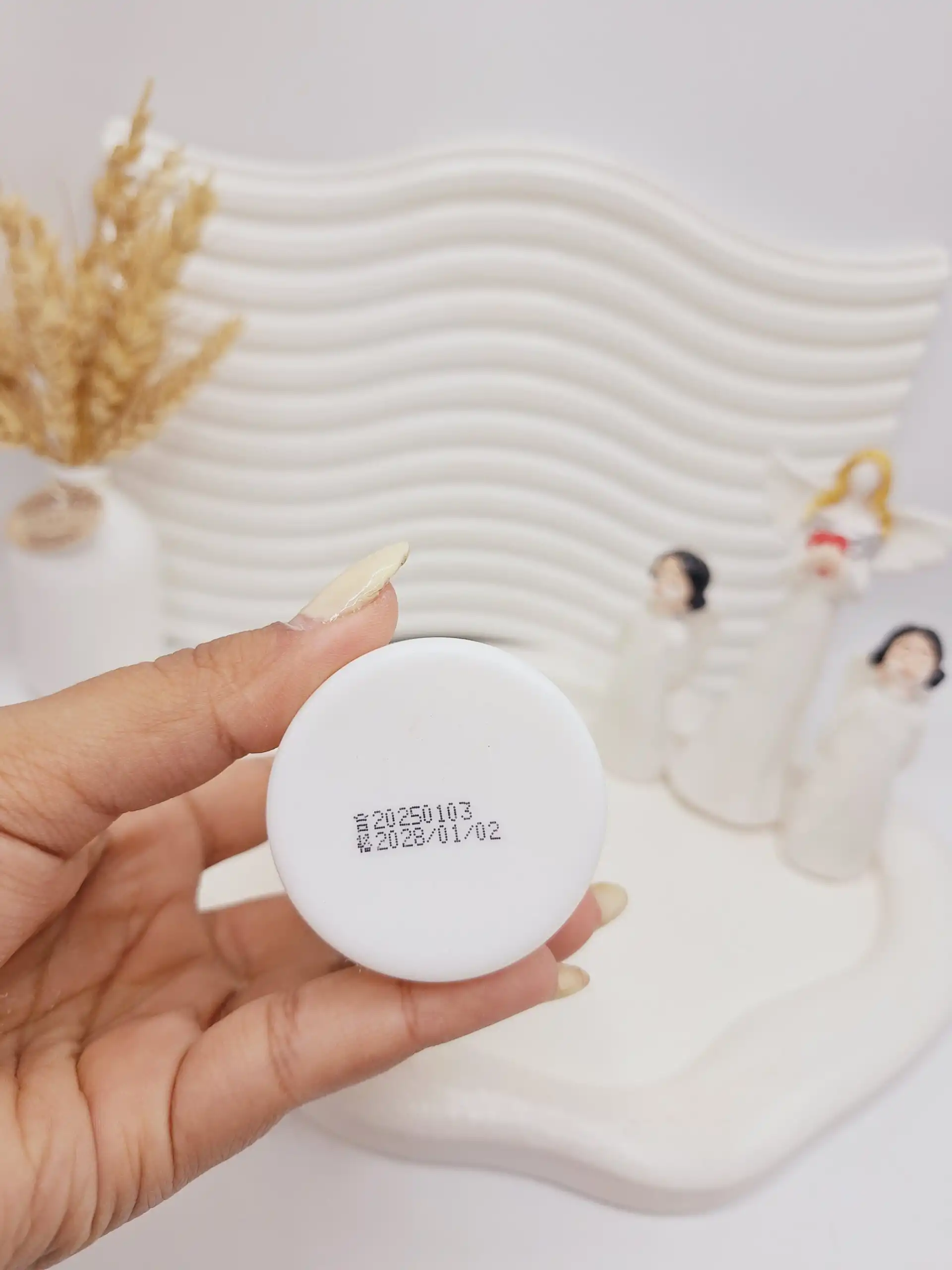 نمک بدن شیر رایحه اسطوخودوس حجم 450 گرم کد 1979