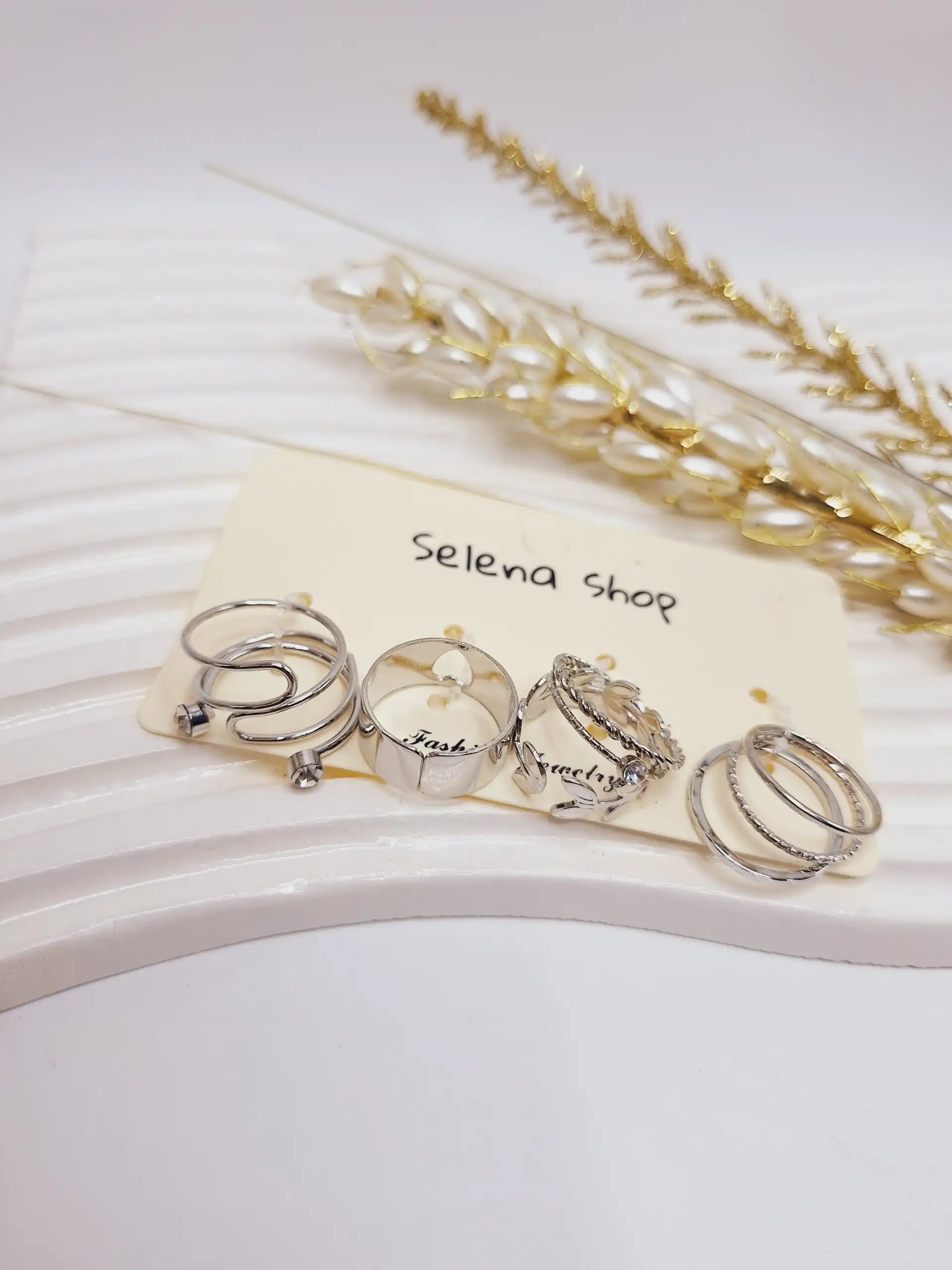 پک انگشتر Selena نقره ای طرح شاخه و برگ آبکاری رادیوم