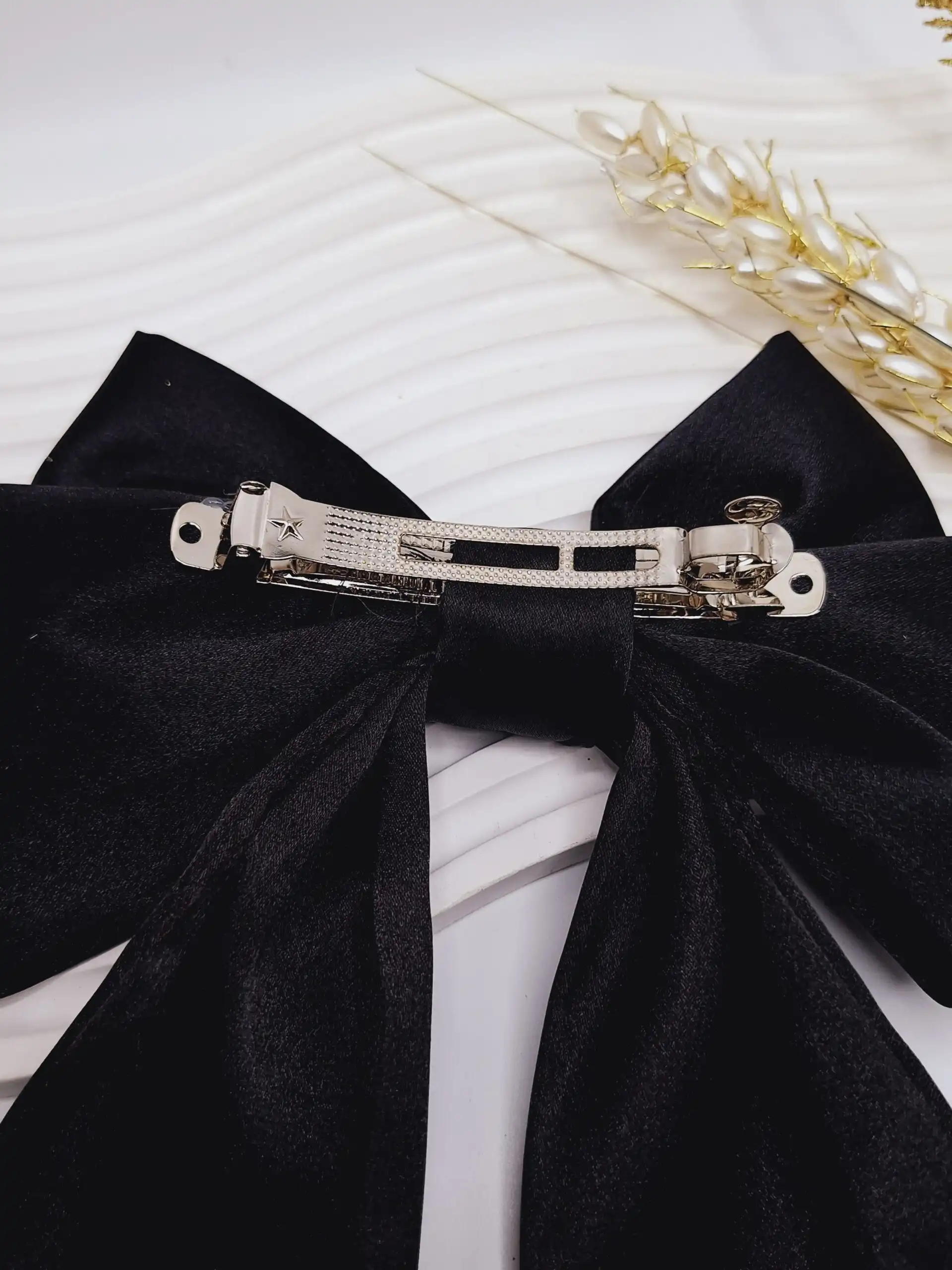 گیره یا گلسر مو فرانسوی طرح پاپیون جنس ساتن با کیفیت (رنگ مشکی)