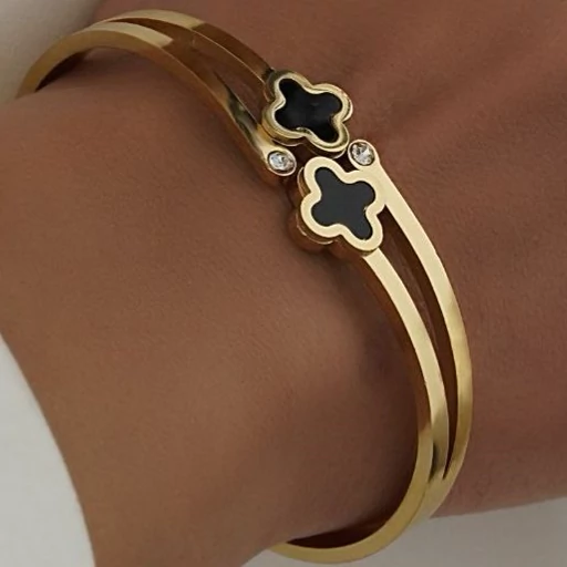 دستبند طلایی طرح 2 ونکلیف مشکی