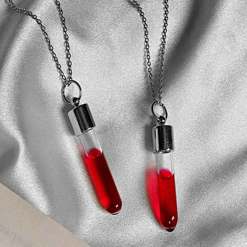 گردنبند شیشه خون استیل