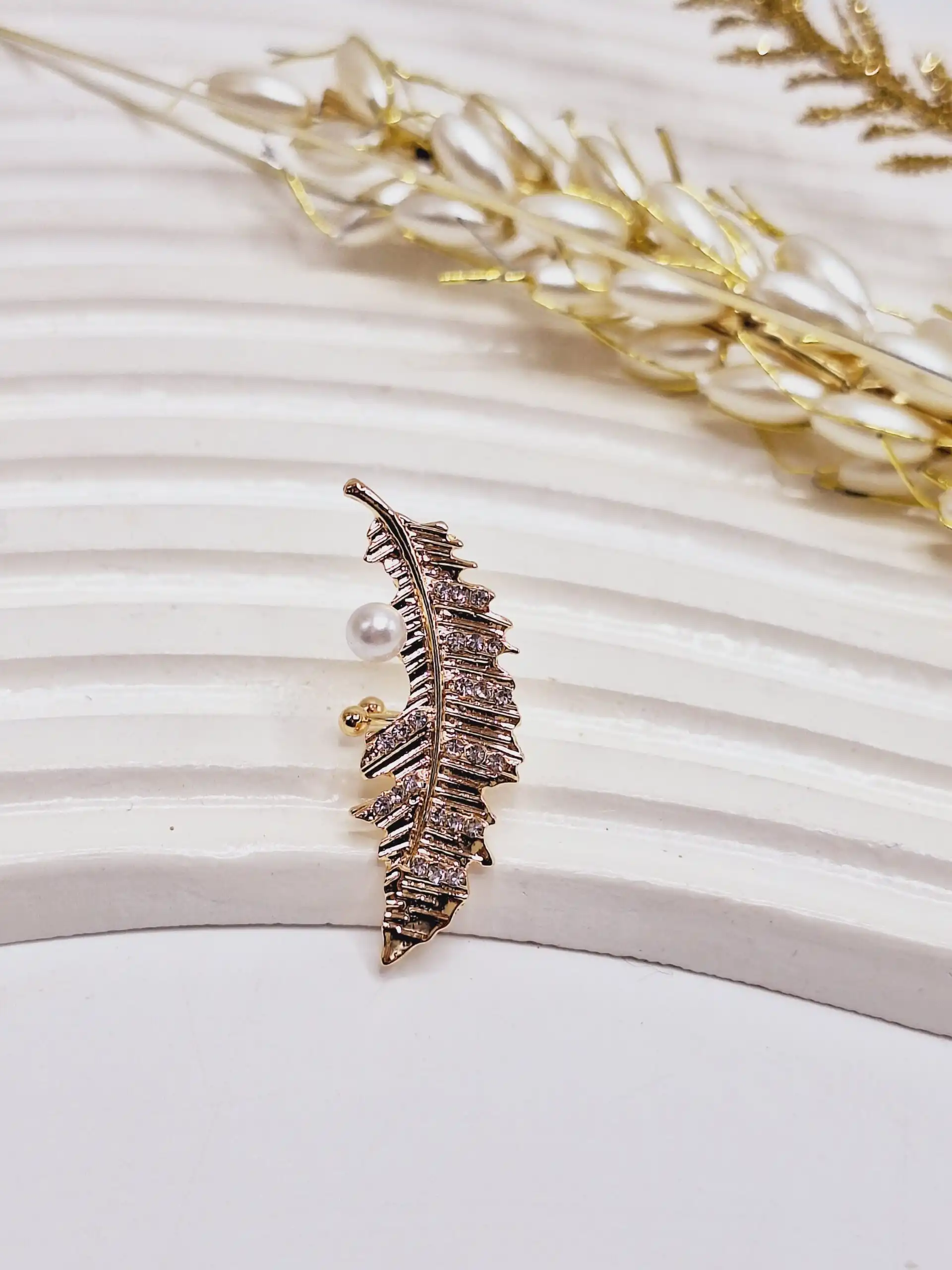 ایرکاف طرح برگ زیبا طلایی