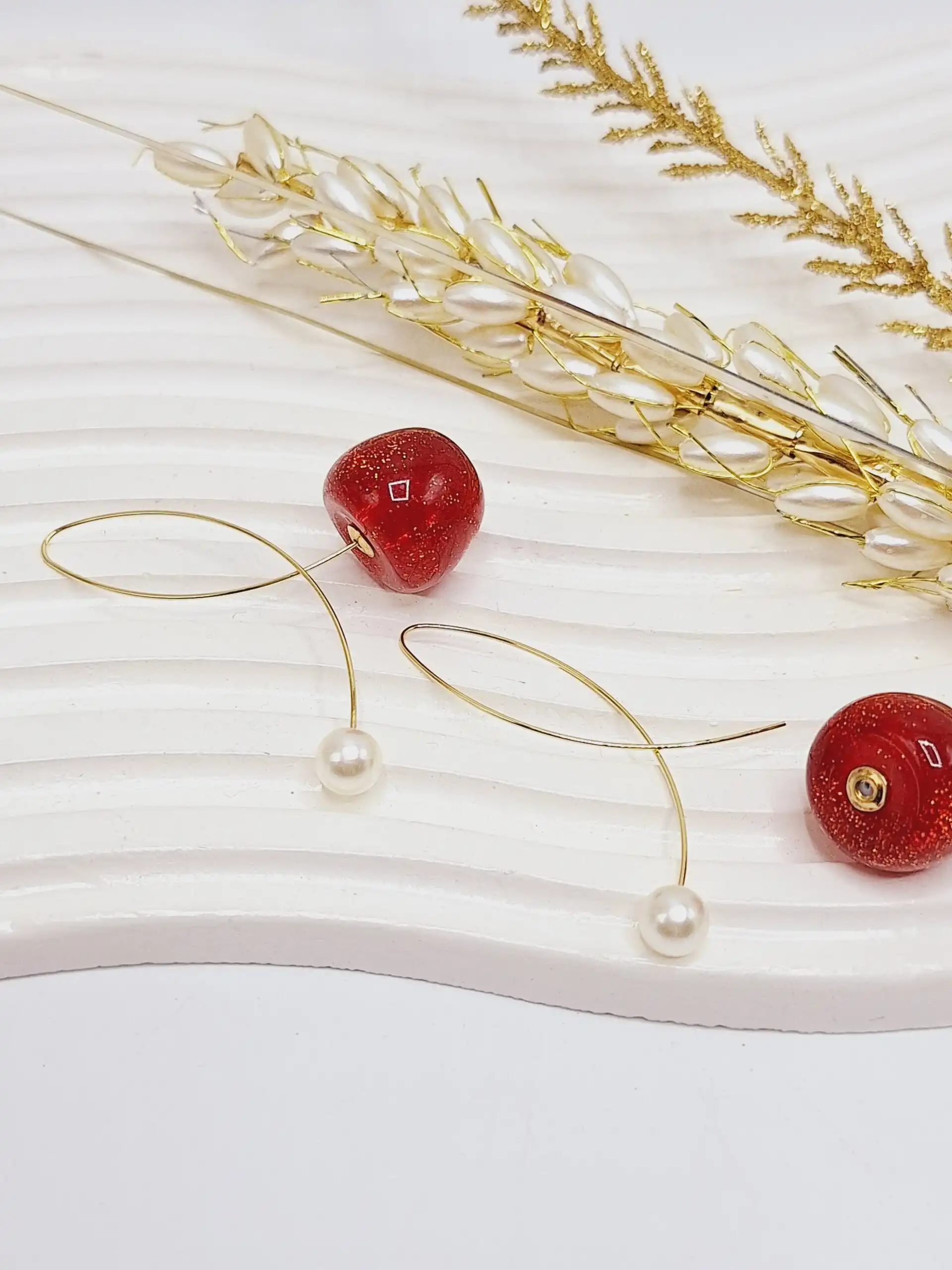 گوشواره گیلاسی آویز مرواریدی شاین دار