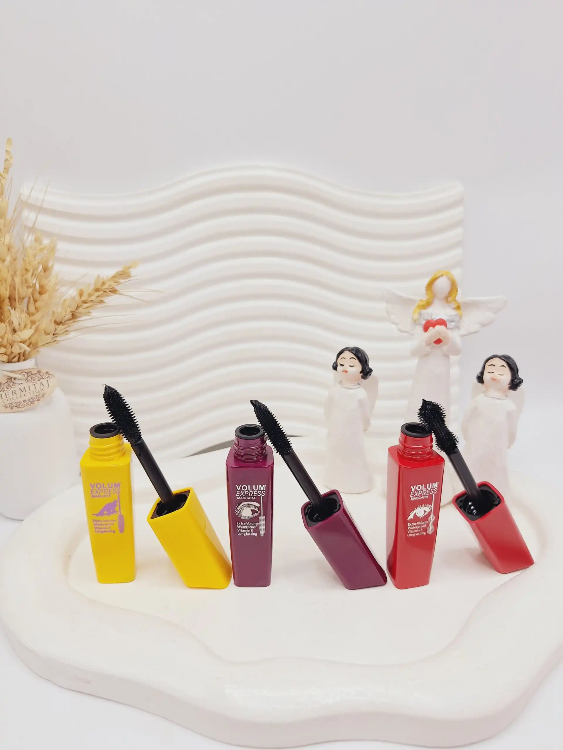 ریمل فر کننده حجم دهنده بلند کننده ضد آب 8XL برند VOLUM EXPRESS کد 9092