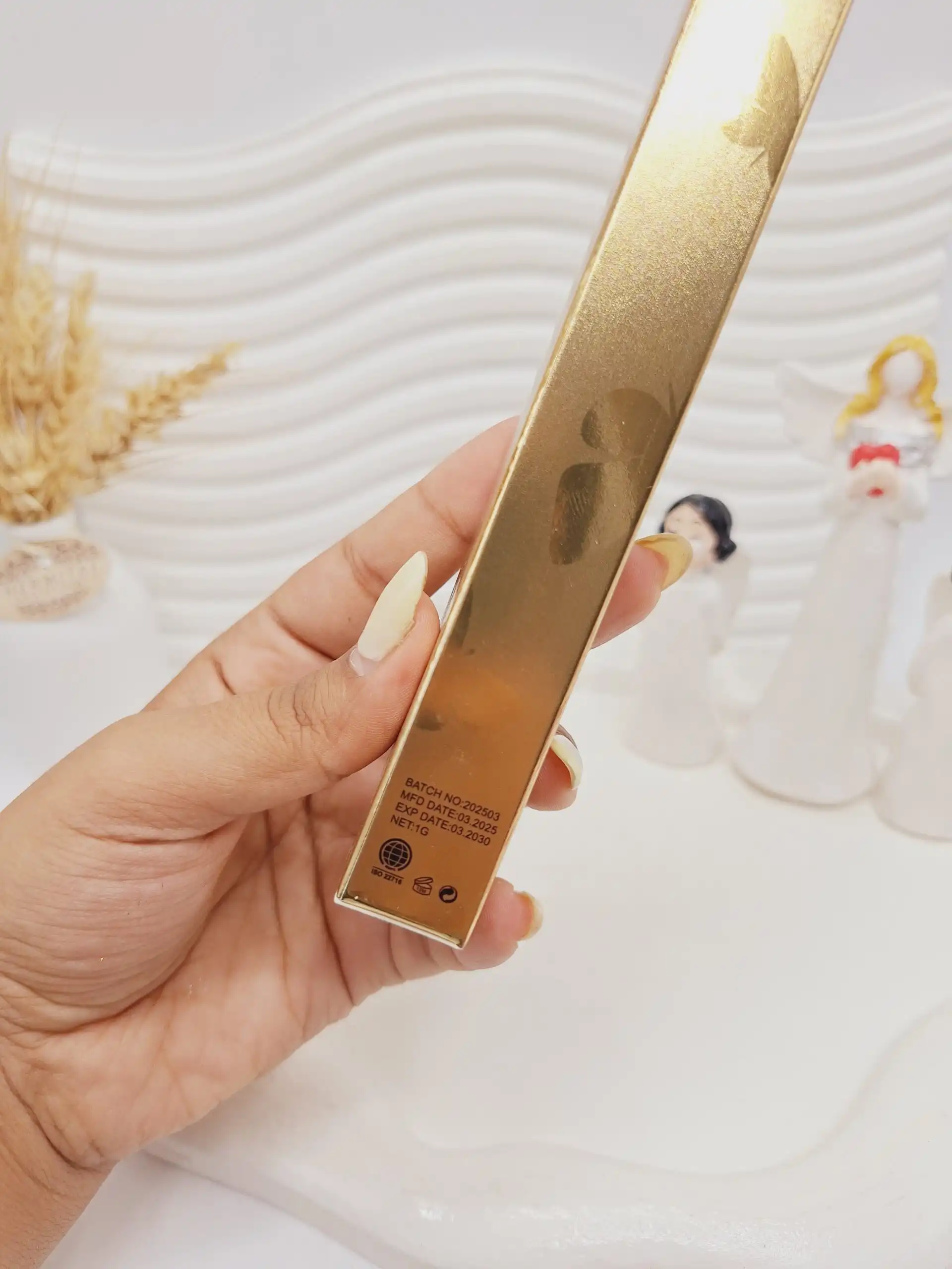 خط چشم ماژیکی پروانه ایی اورجینال هدى موجی کد 5120